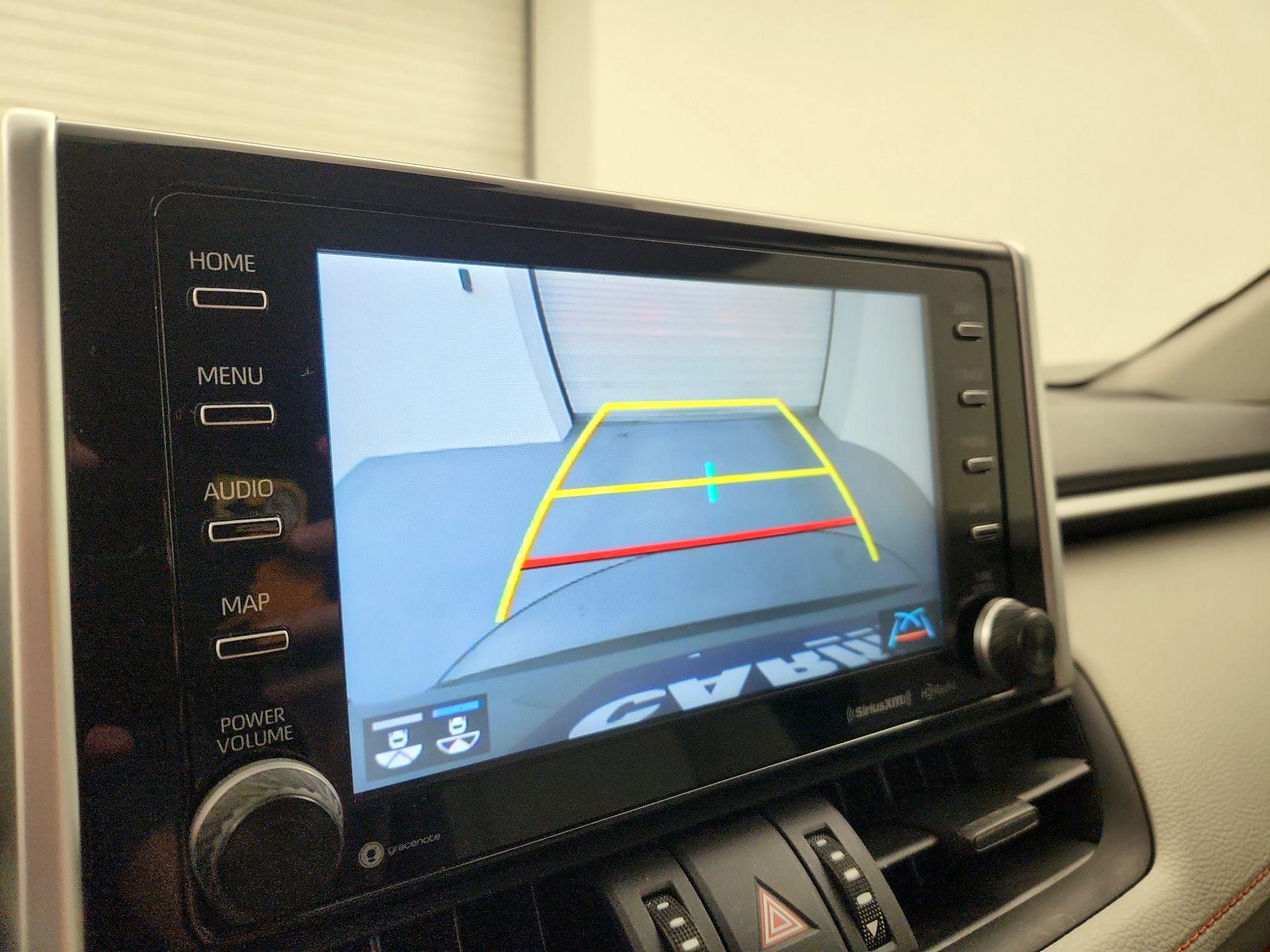 Thumbnail: 2021 Toyota RAV4 - 14