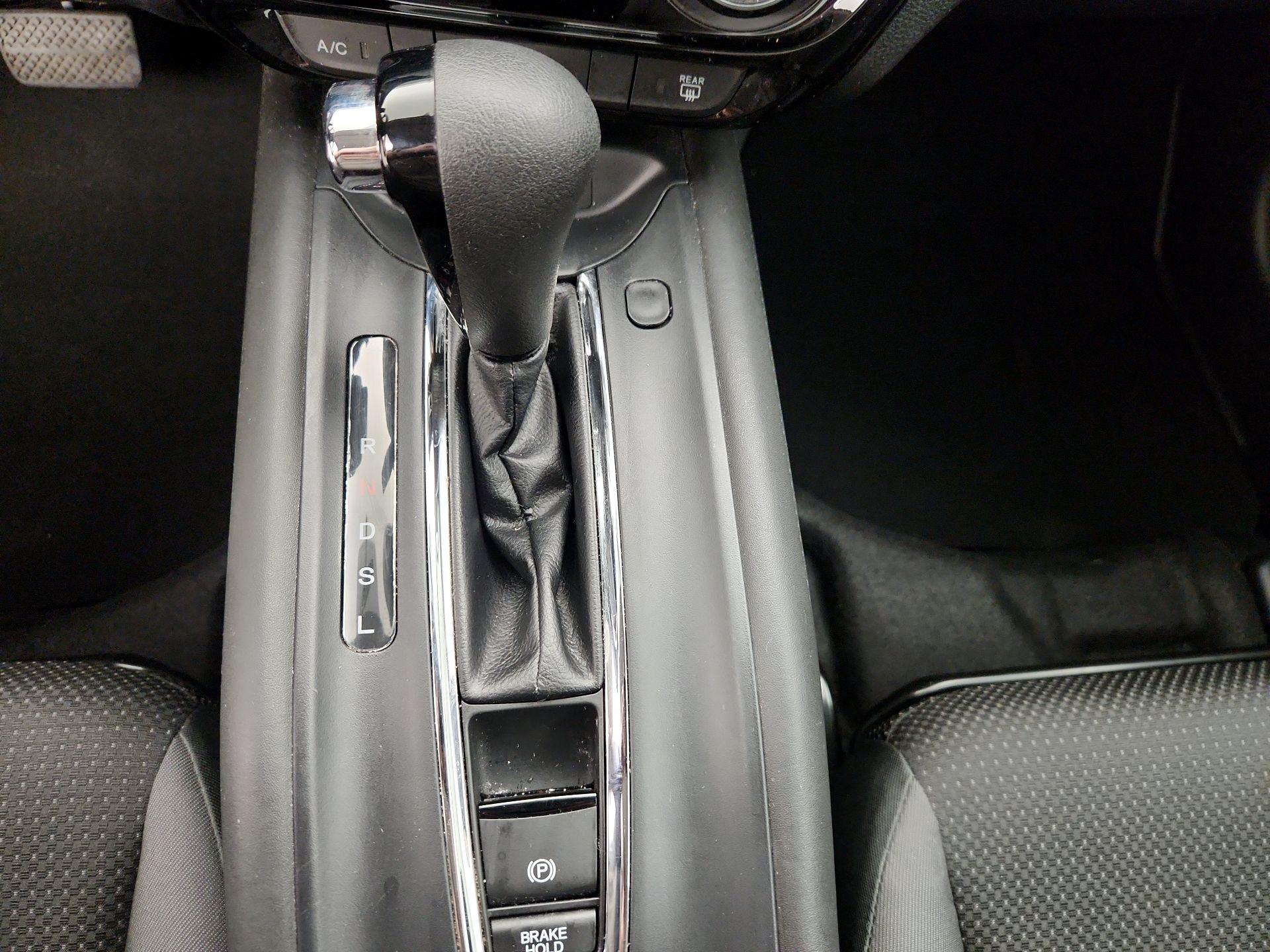 Thumbnail: 2020 Honda HR-V - 17