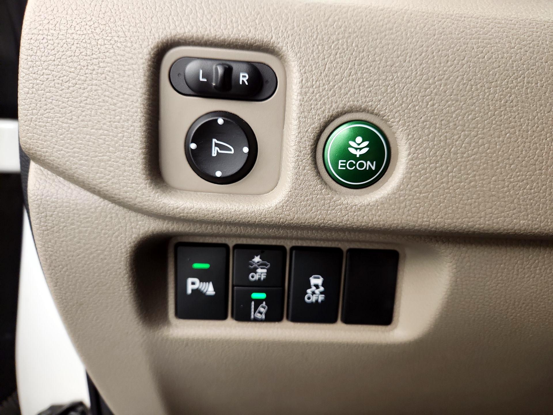 Thumbnail: 2021 Honda Pilot - 13