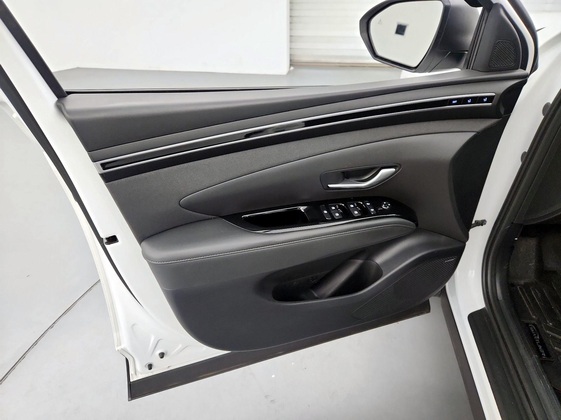 Thumbnail: 2024 Hyundai Tucson - 12