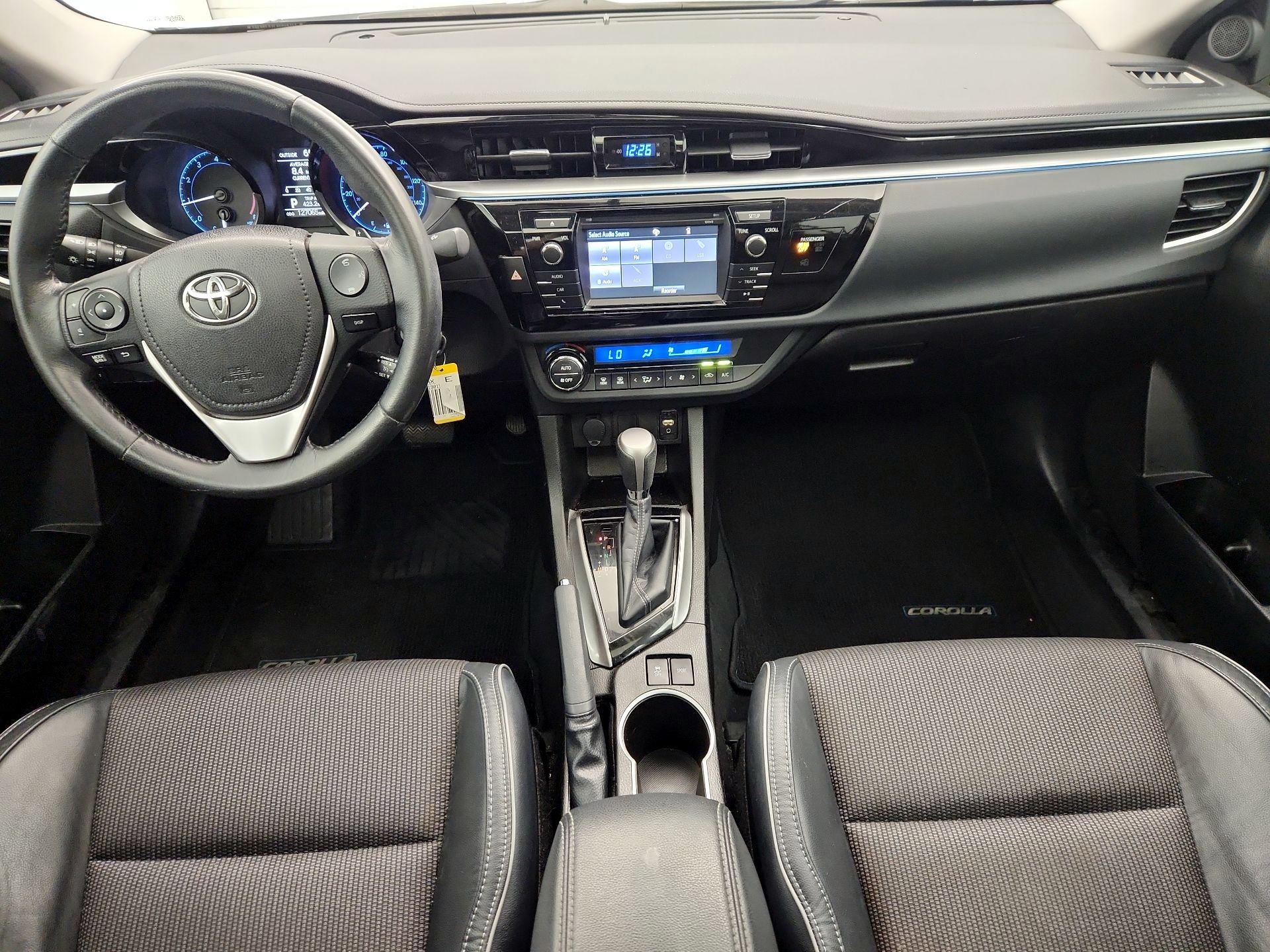 Thumbnail: 2015 Toyota Corolla - 9