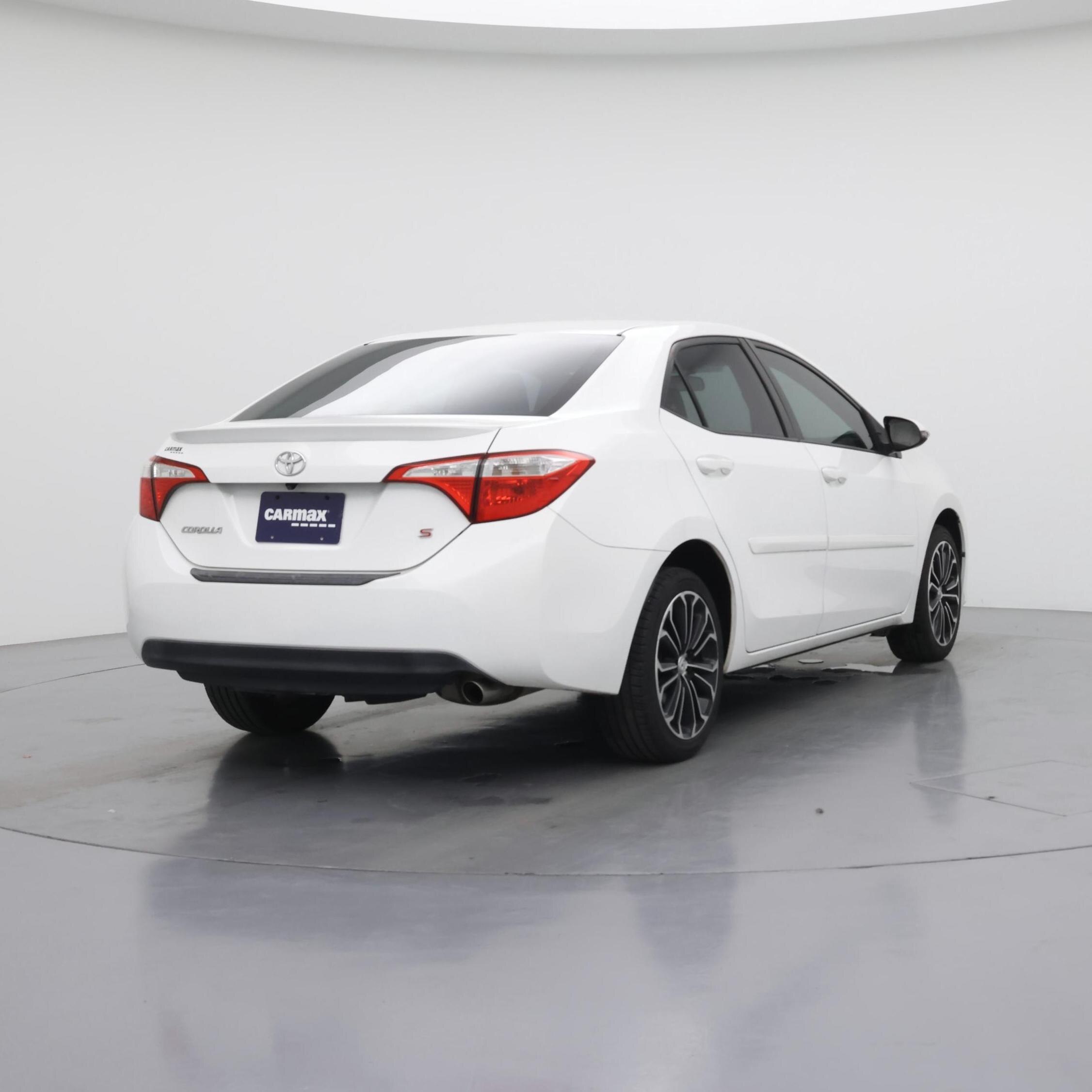 Thumbnail: 2015 Toyota Corolla - 8