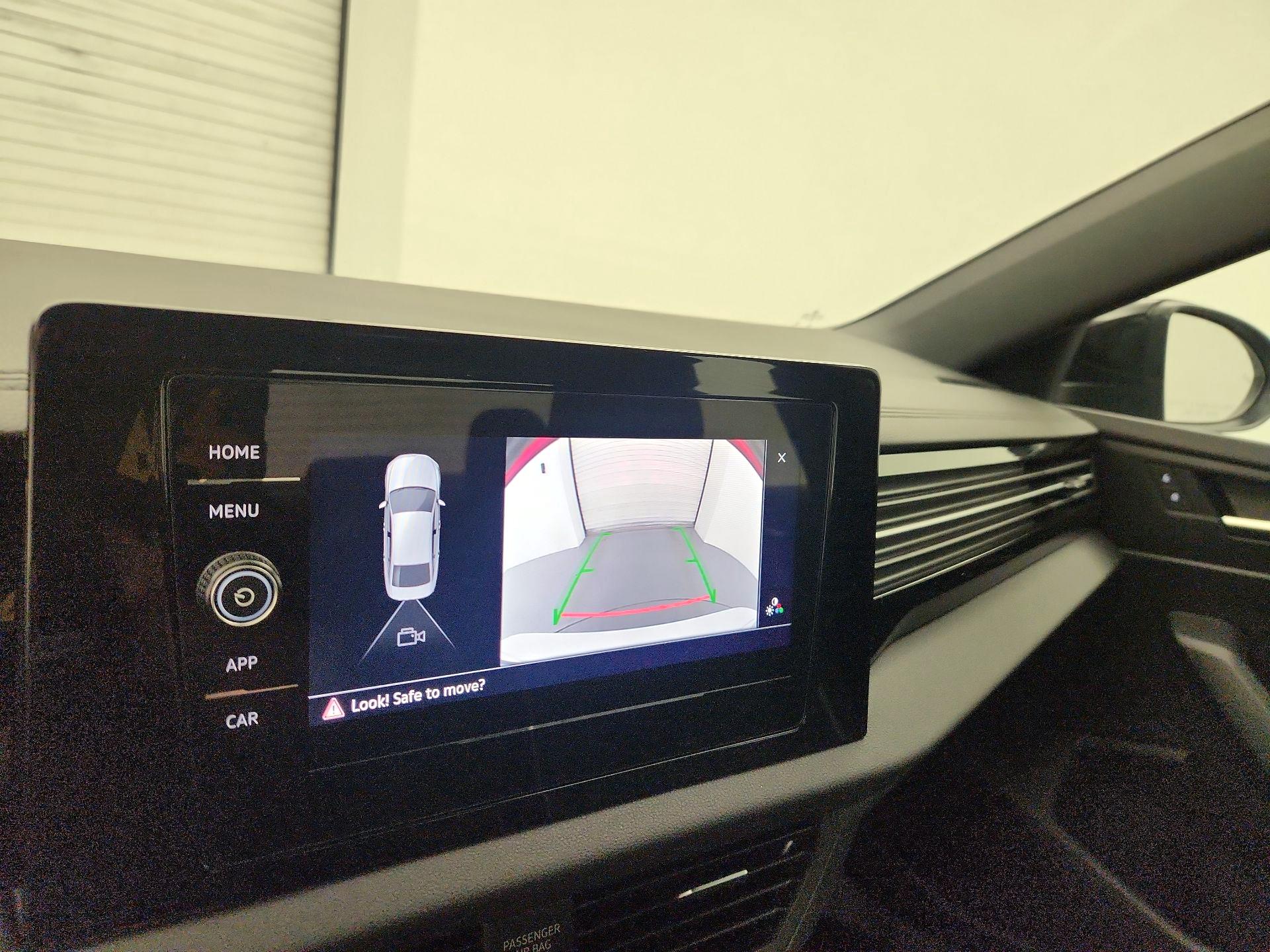 Thumbnail: 2025 Volkswagen Jetta - 14