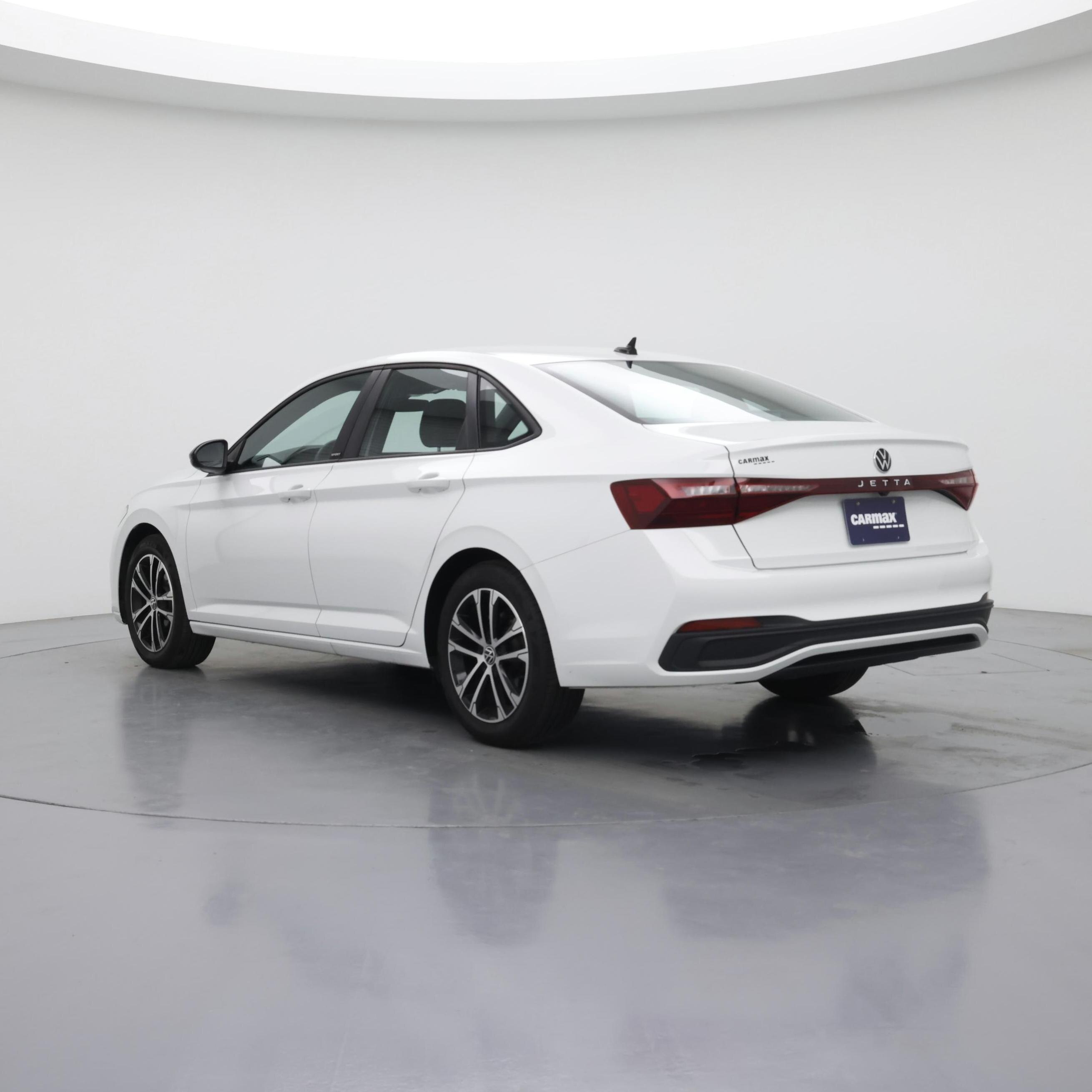 Thumbnail: 2025 Volkswagen Jetta - 2