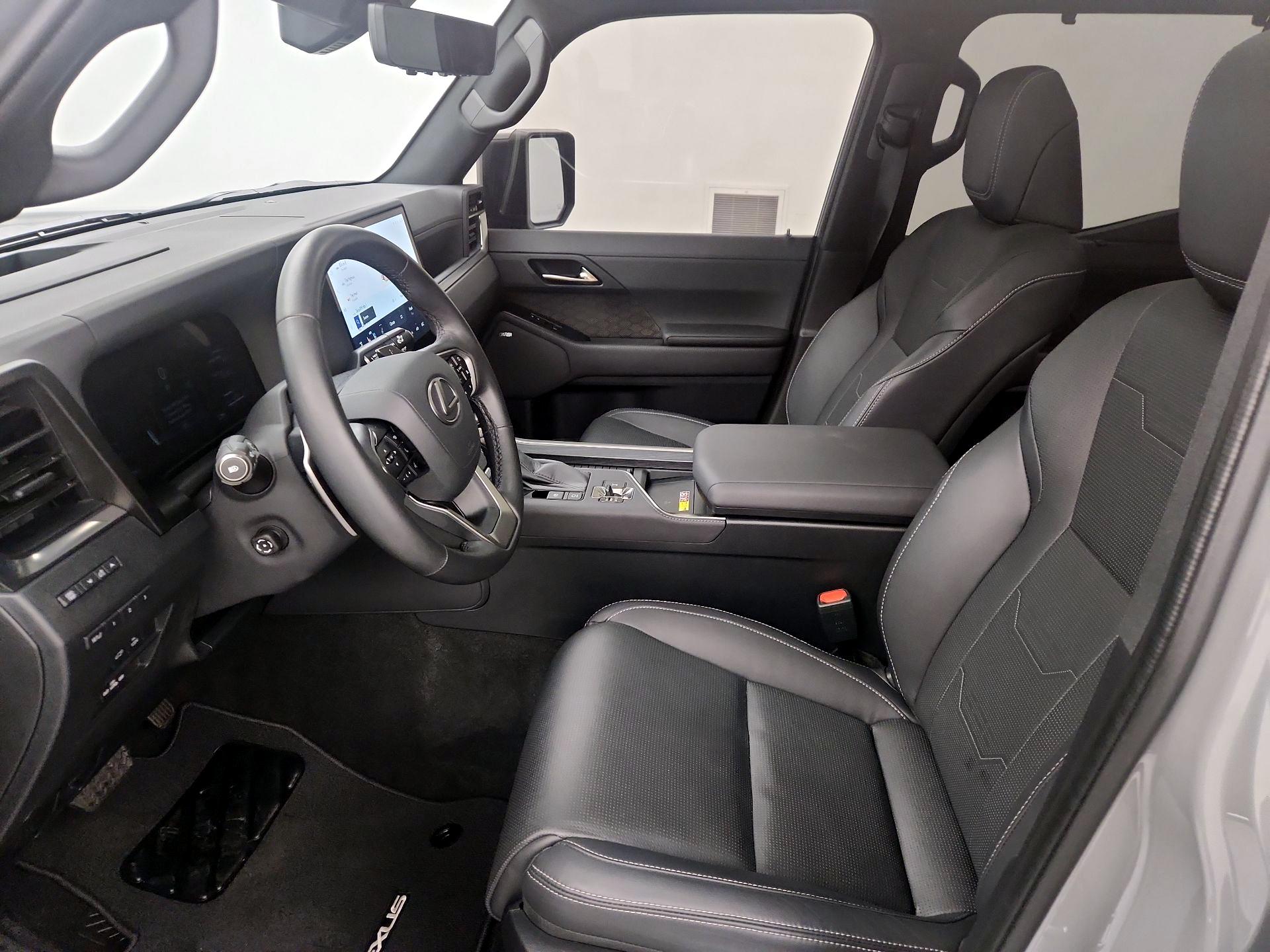 Thumbnail: 2025 Lexus GX - 11