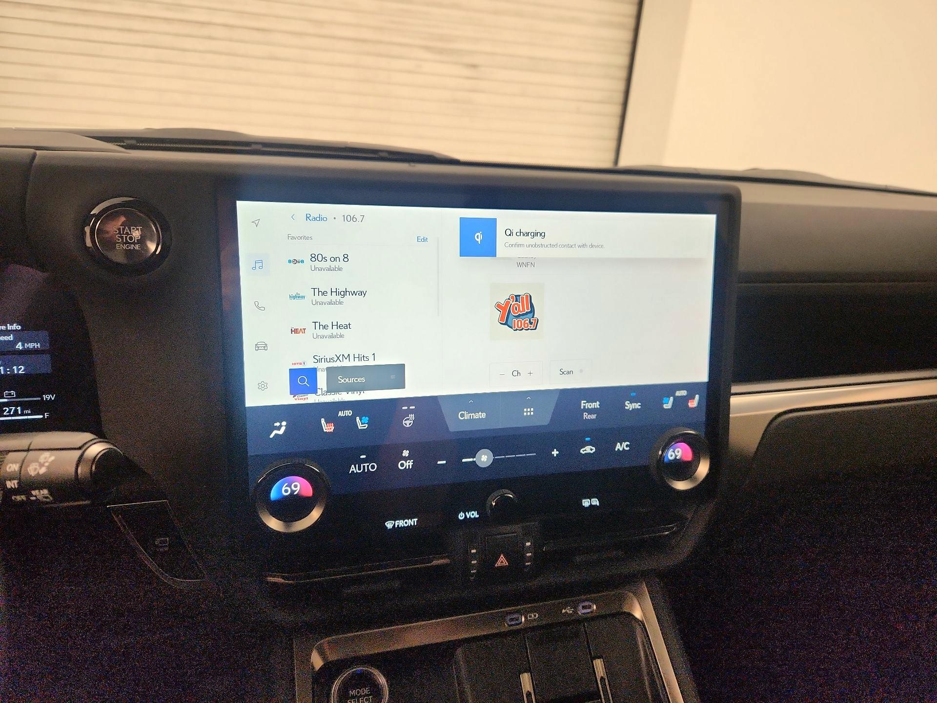 Thumbnail: 2025 Lexus GX - 15