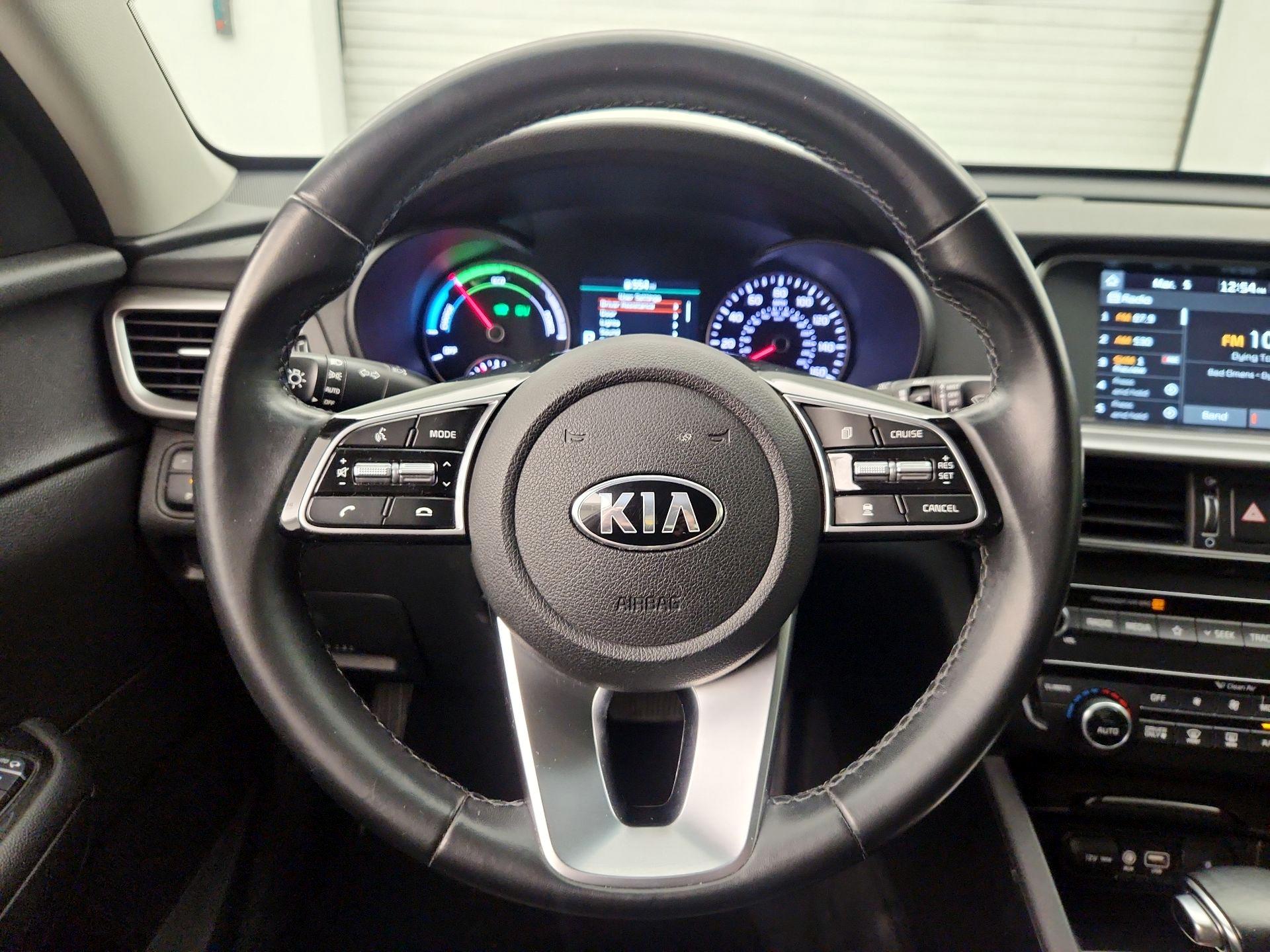 Thumbnail: 2020 Kia Optima - 10