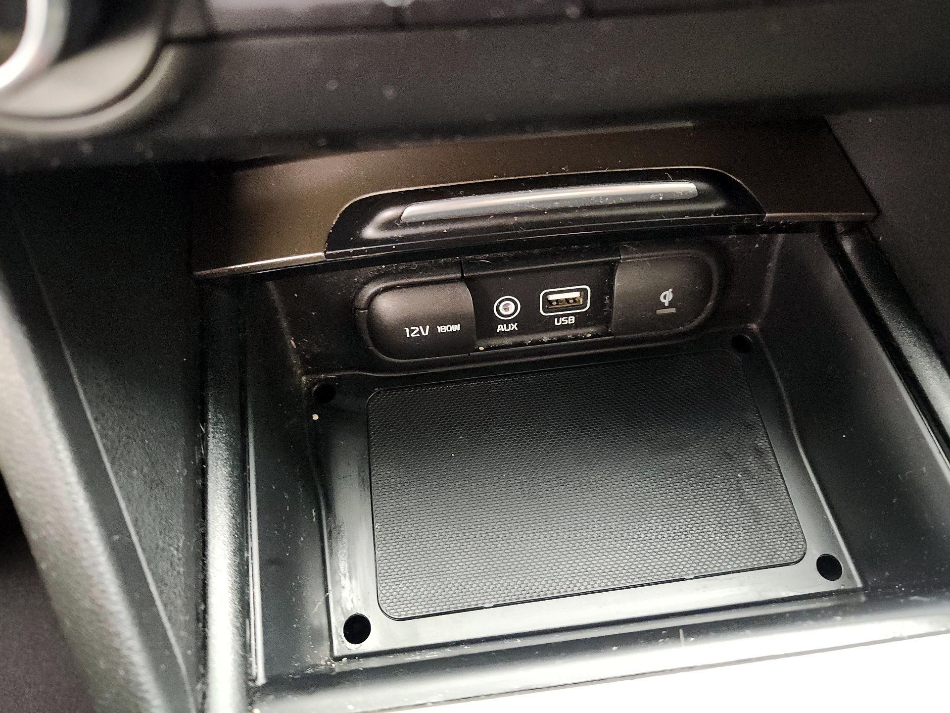 Thumbnail: 2020 Kia Optima - 18