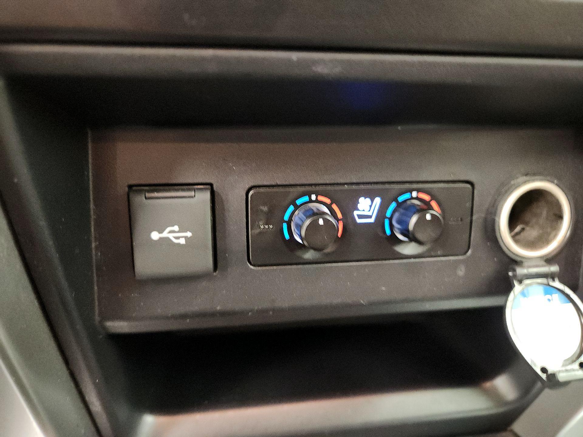 Thumbnail: 2020 Toyota 4Runner - 19