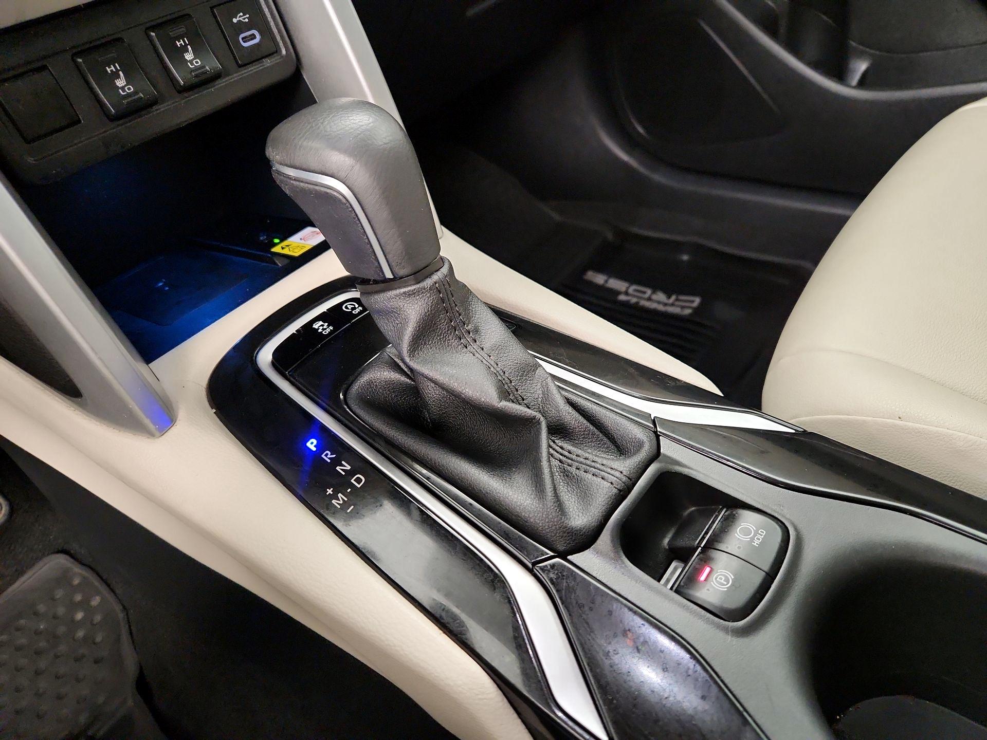 Thumbnail: 2023 Toyota Corolla Cross - 17