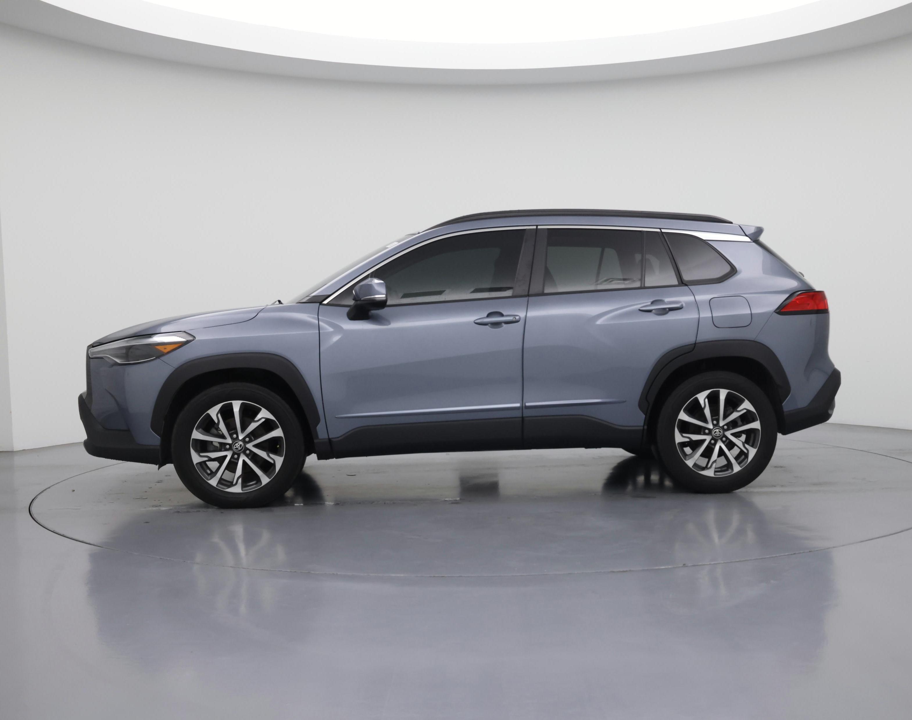 Thumbnail: 2023 Toyota Corolla Cross - 3