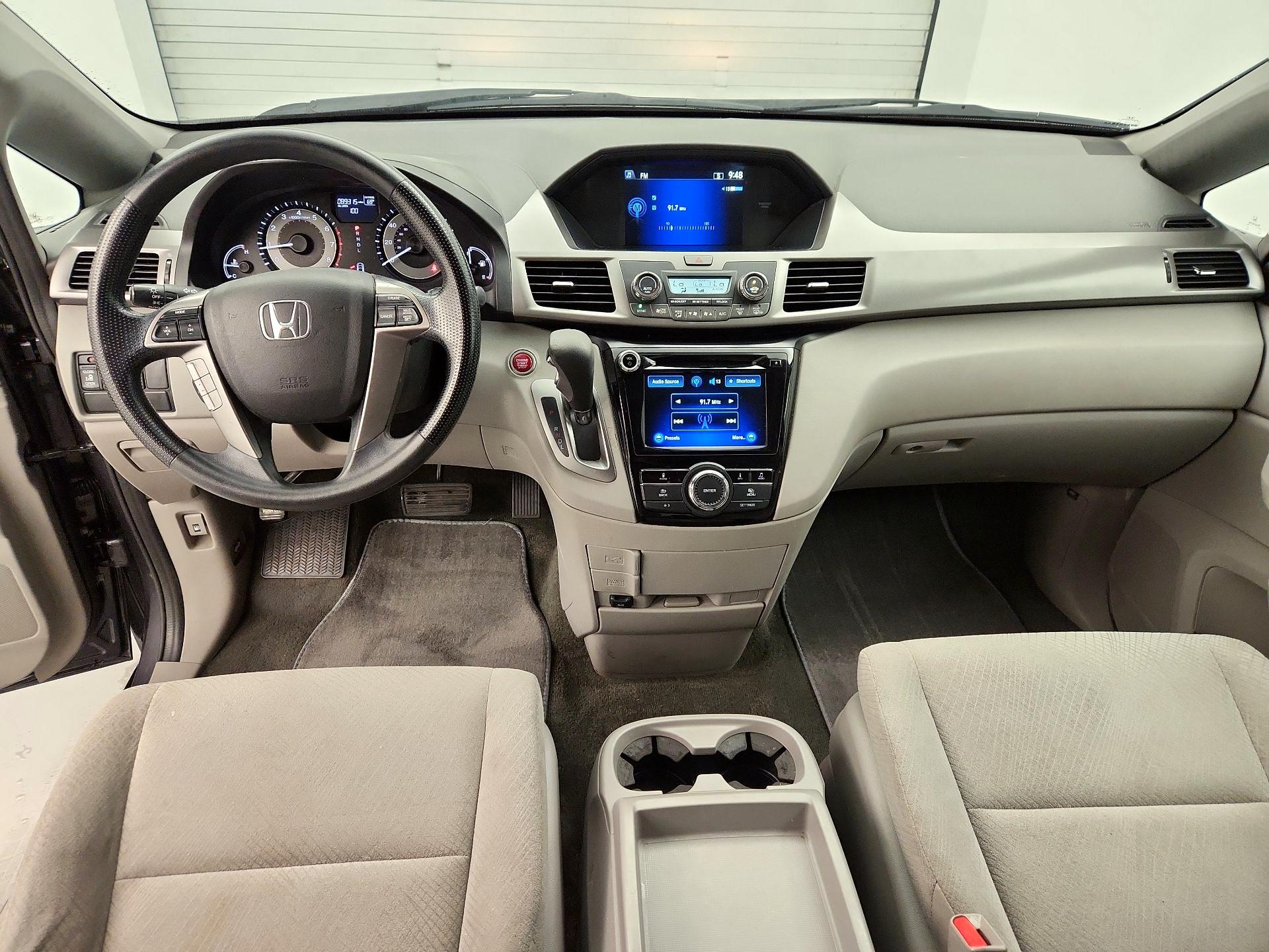 Thumbnail: 2016 Honda Odyssey - 9