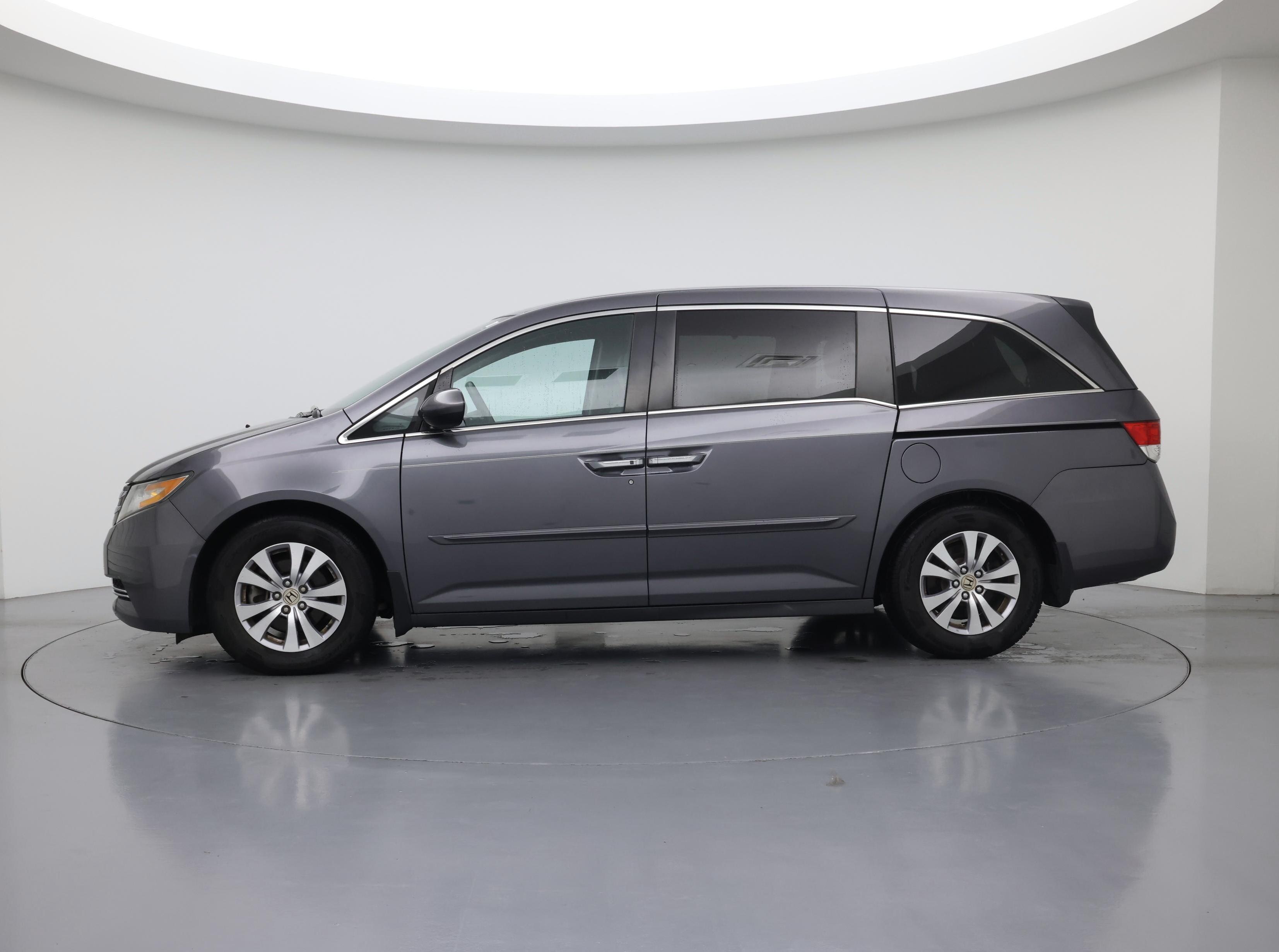 Thumbnail: 2016 Honda Odyssey - 3