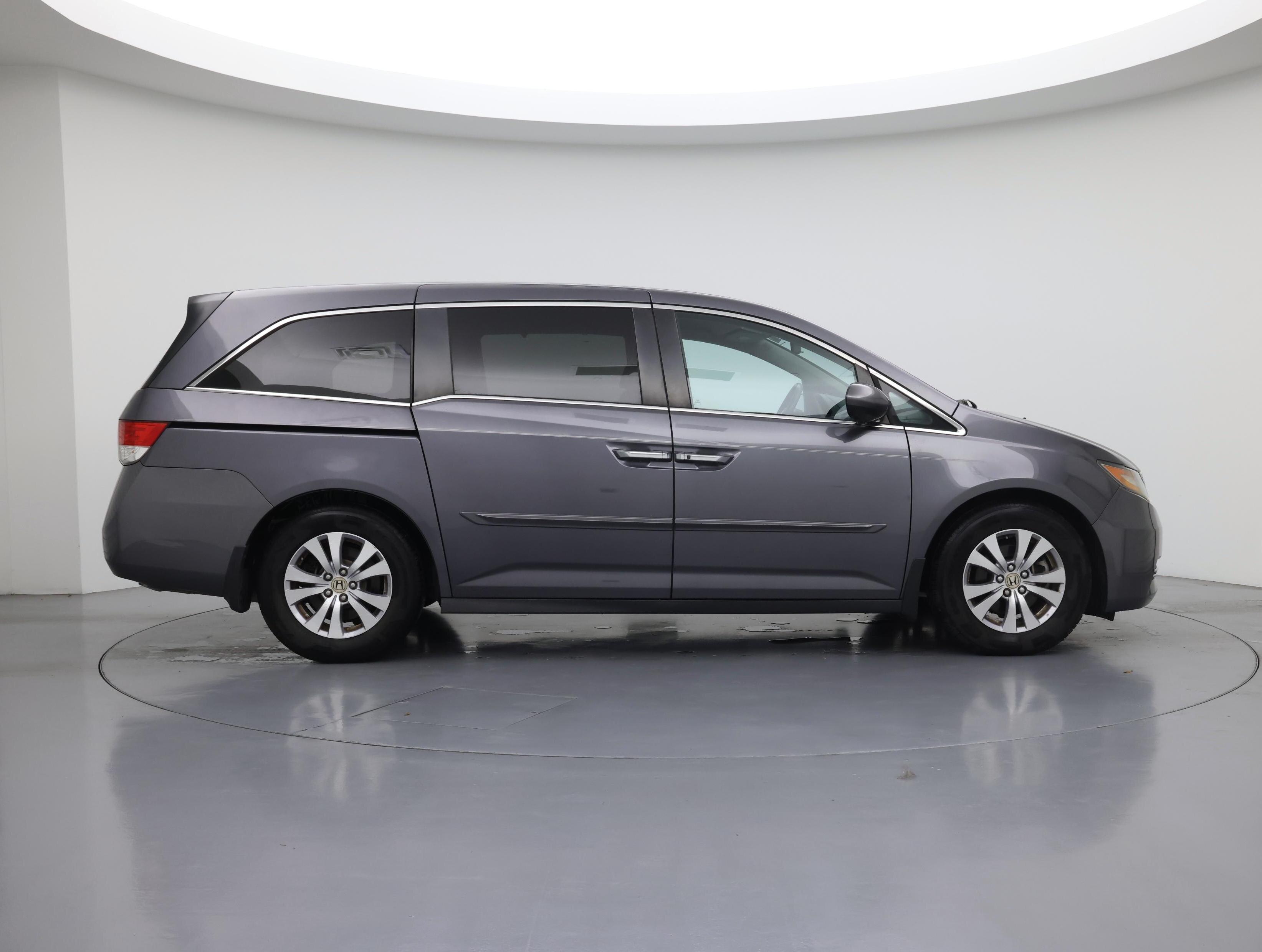 Thumbnail: 2016 Honda Odyssey - 7