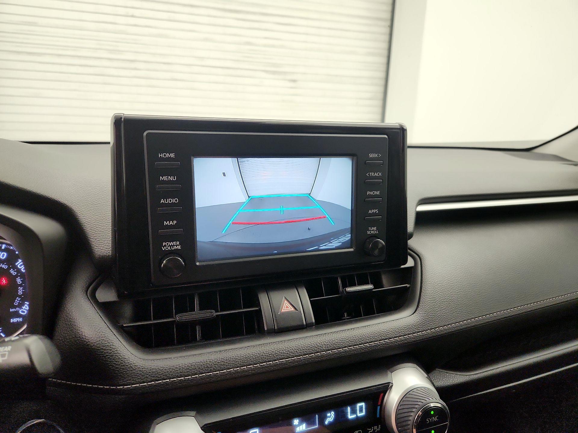 Thumbnail: 2019 Toyota RAV4 - 14