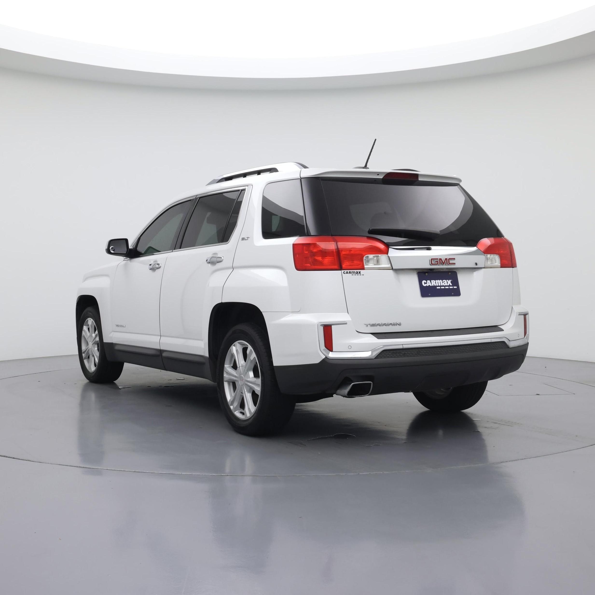 Thumbnail: 2017 GMC Terrain - 2