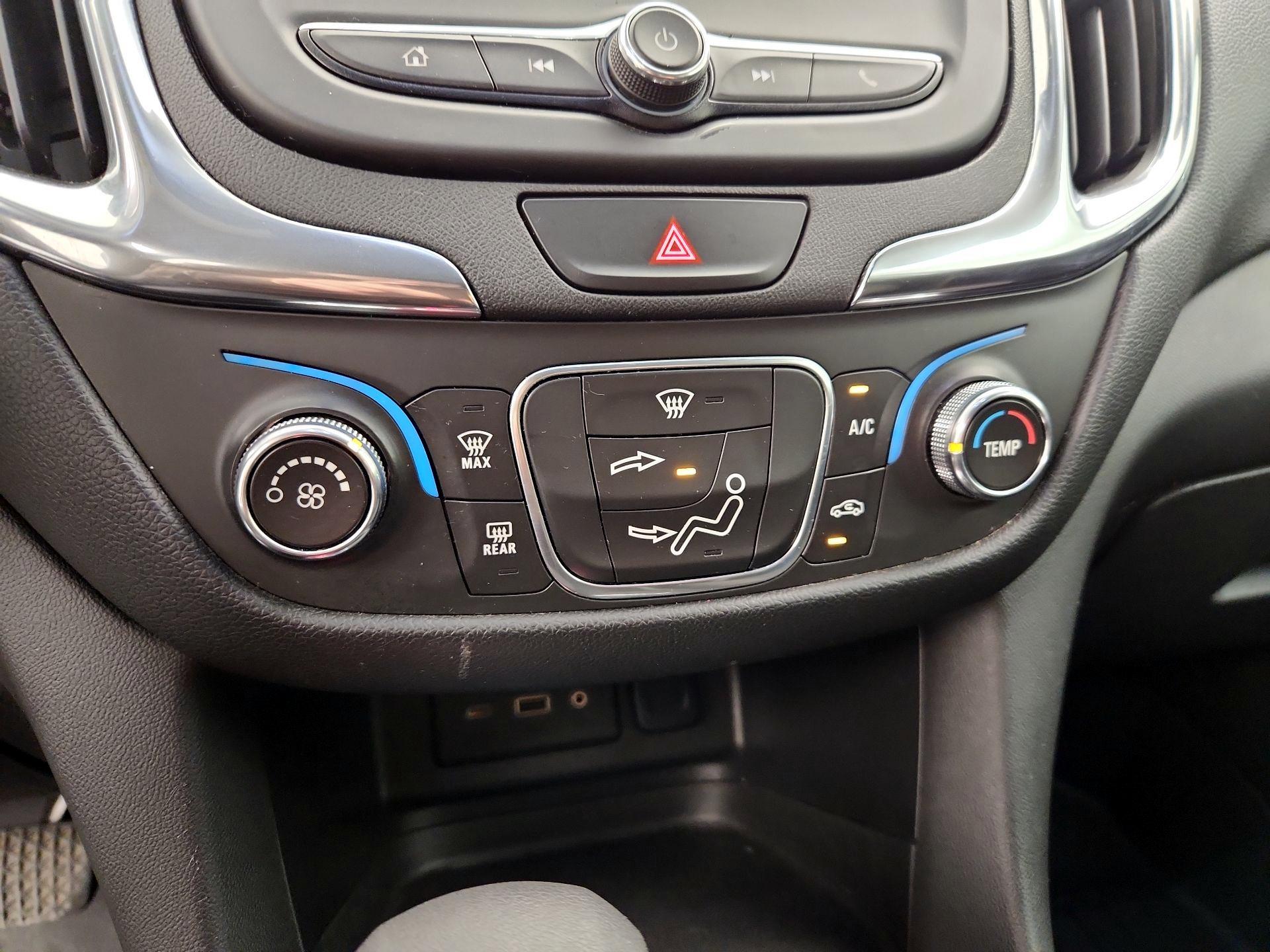 Thumbnail: 2020 Chevrolet Equinox - 16