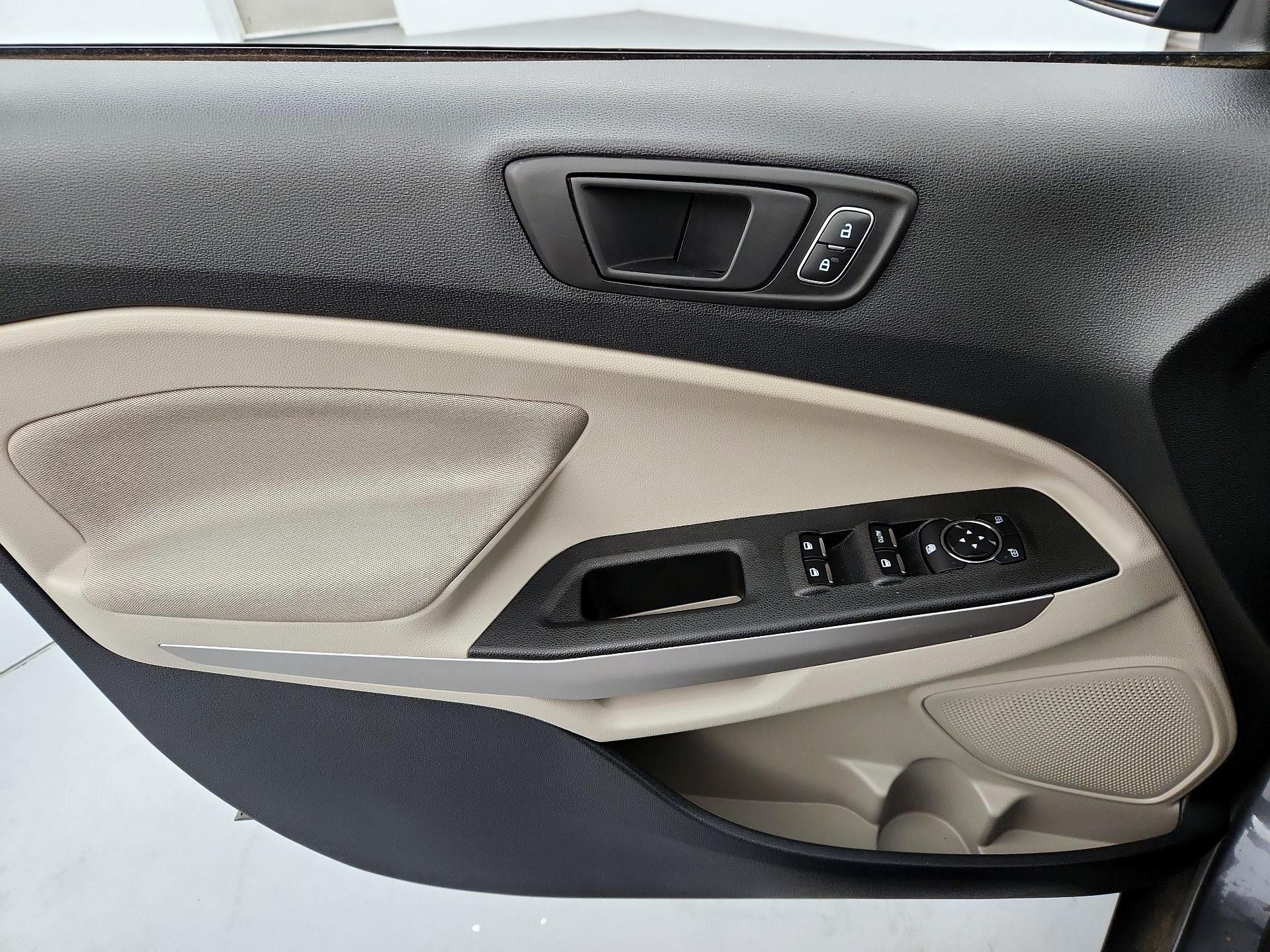 Thumbnail: 2021 Ford EcoSport - 12