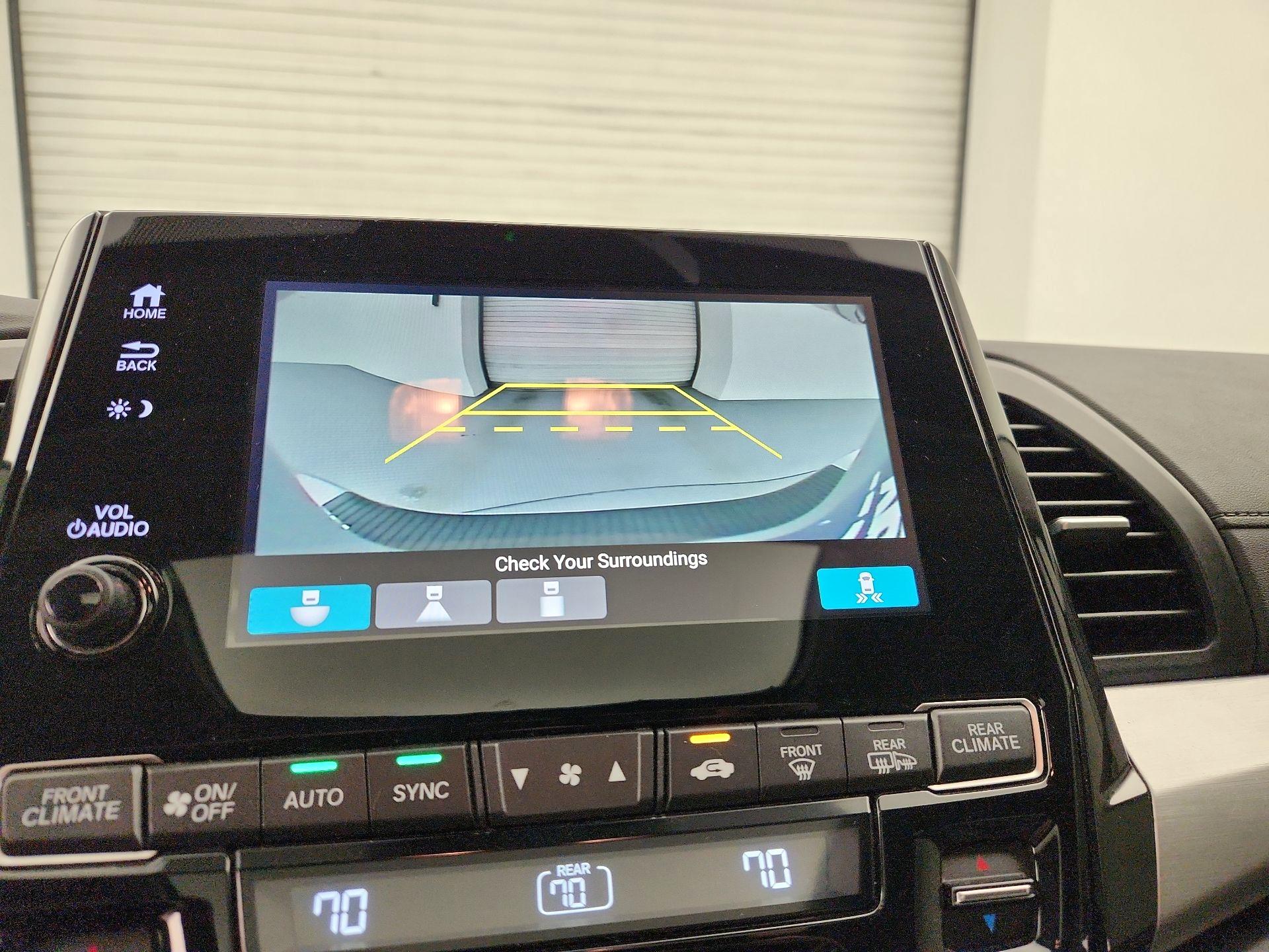 Thumbnail: 2021 Honda Odyssey - 14