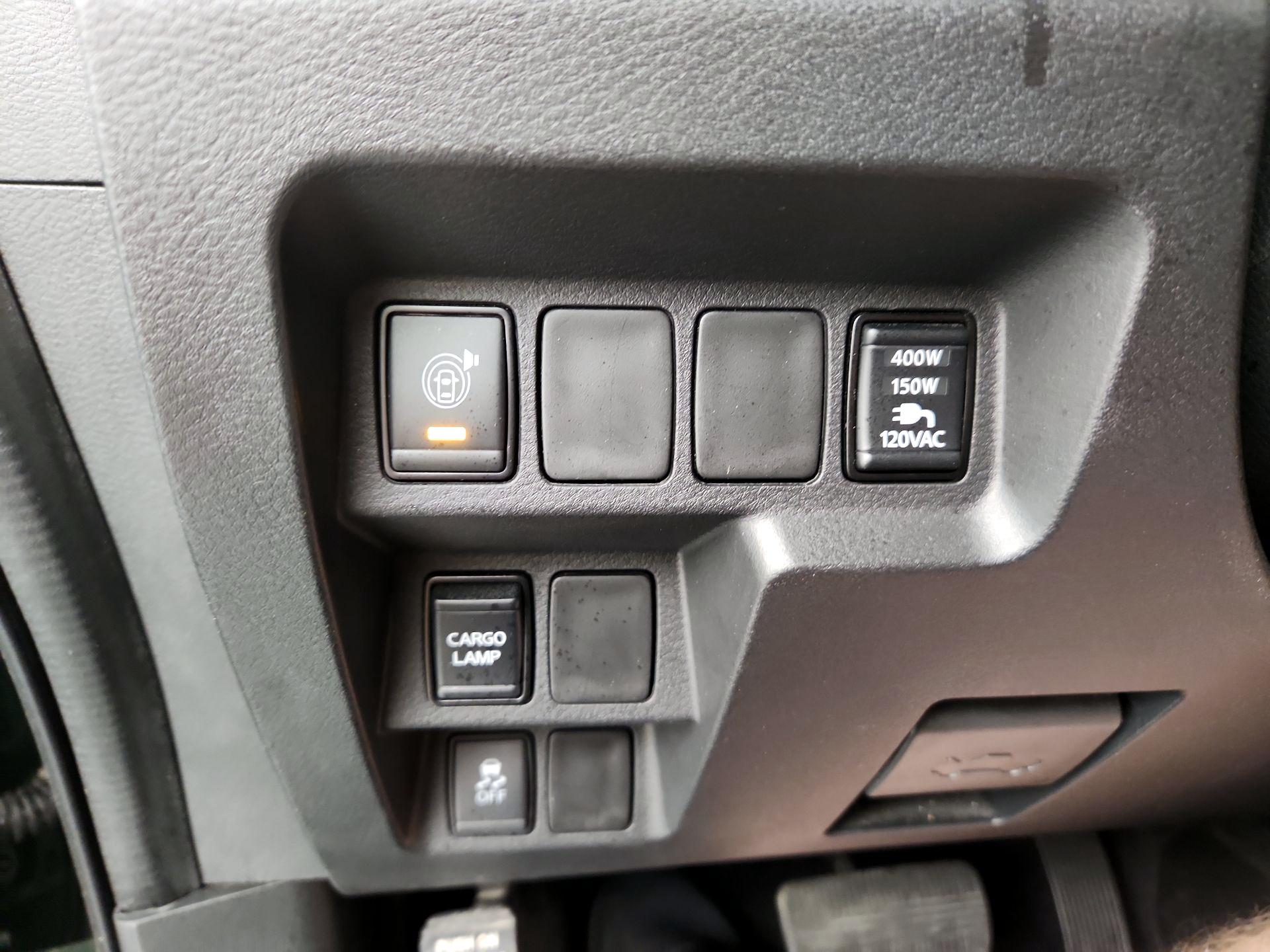 Thumbnail: 2023 Nissan Frontier - 13