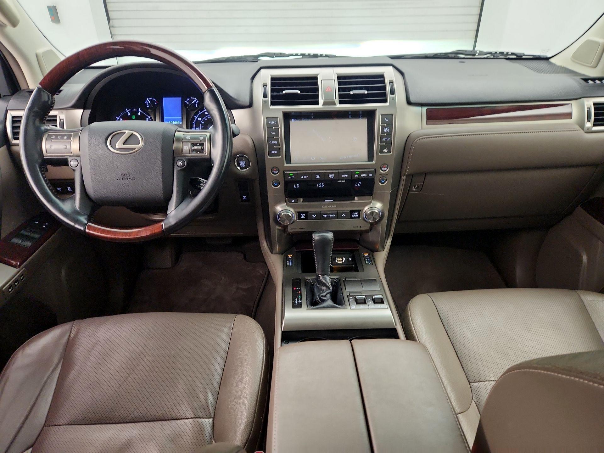 Thumbnail: 2015 Lexus GX - 9