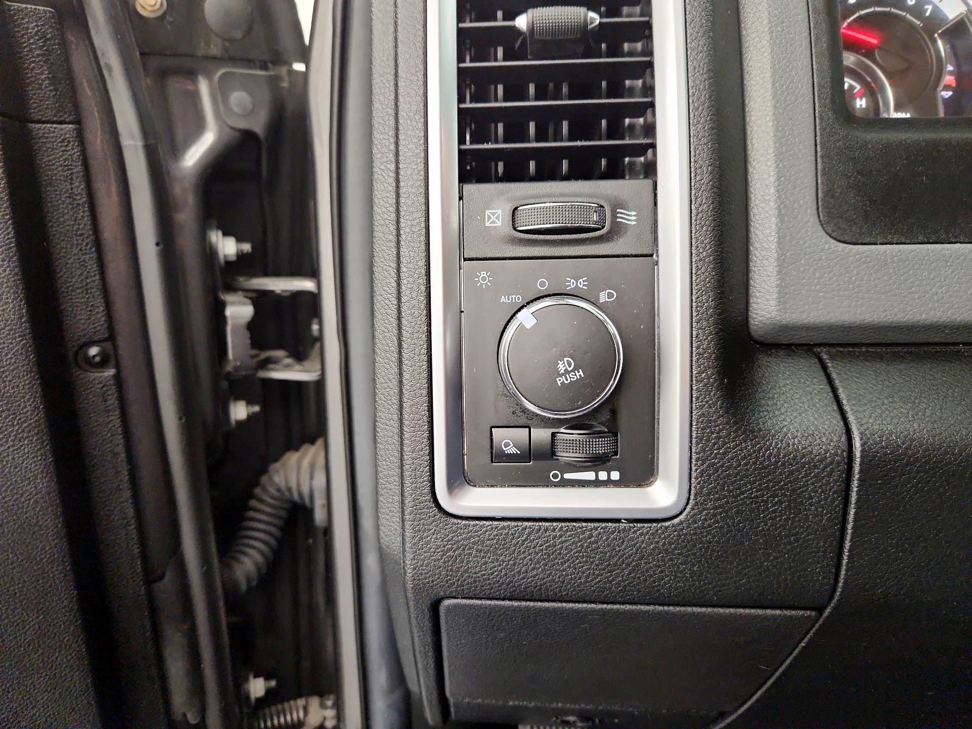 Thumbnail: 2016 RAM 1500 - 13