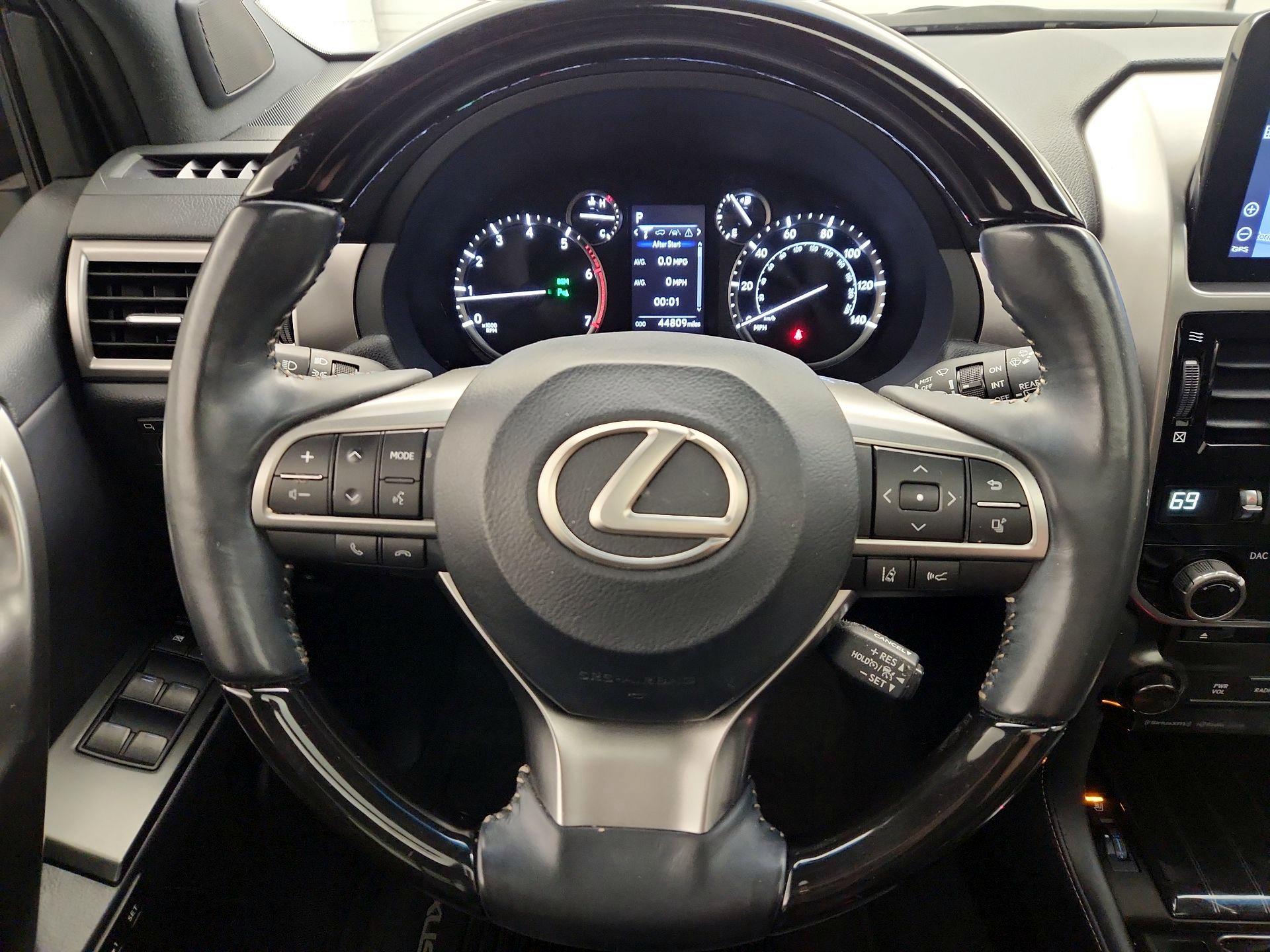 Thumbnail: 2023 Lexus GX - 10