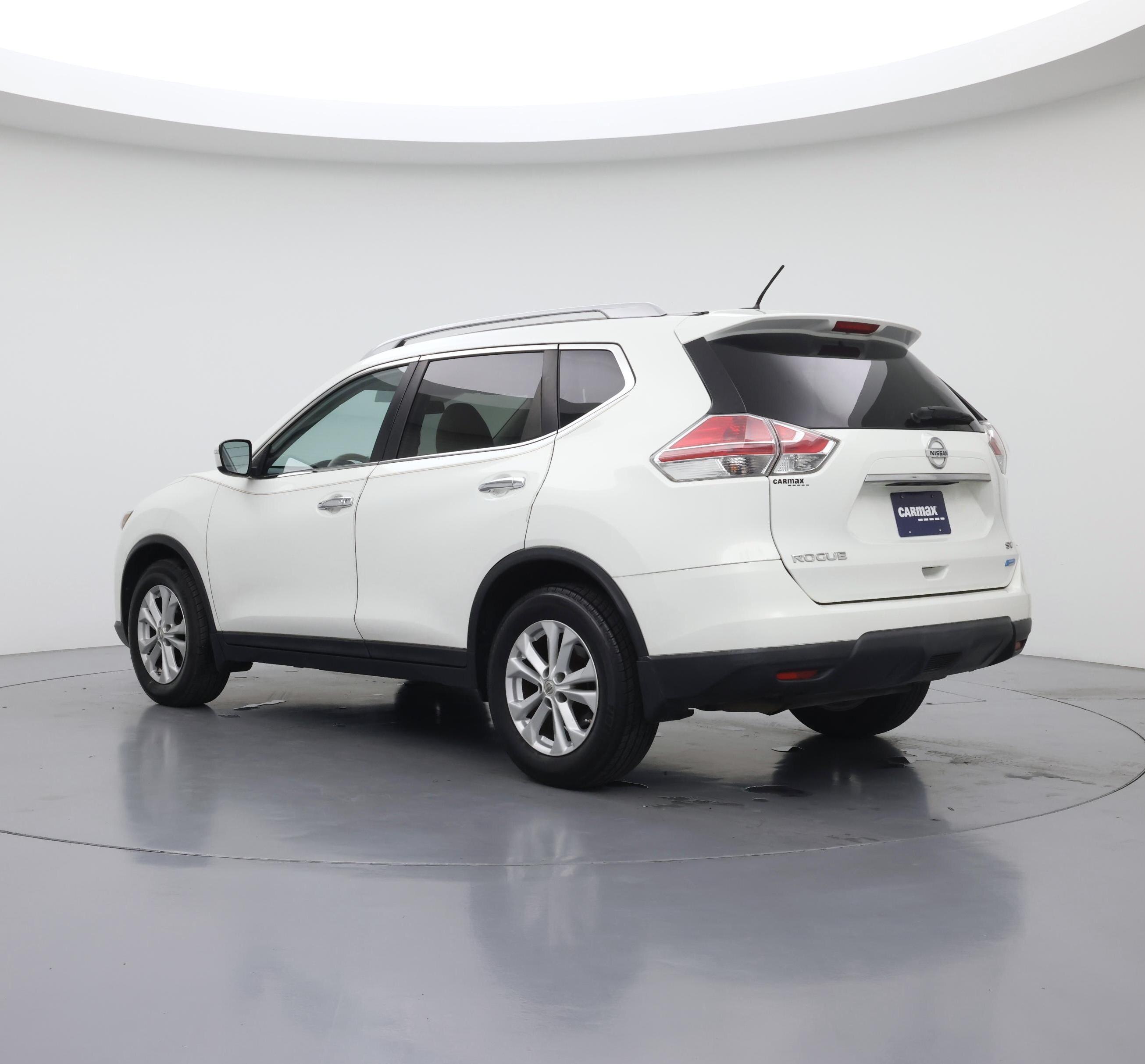 Thumbnail: 2014 Nissan Rogue - 2