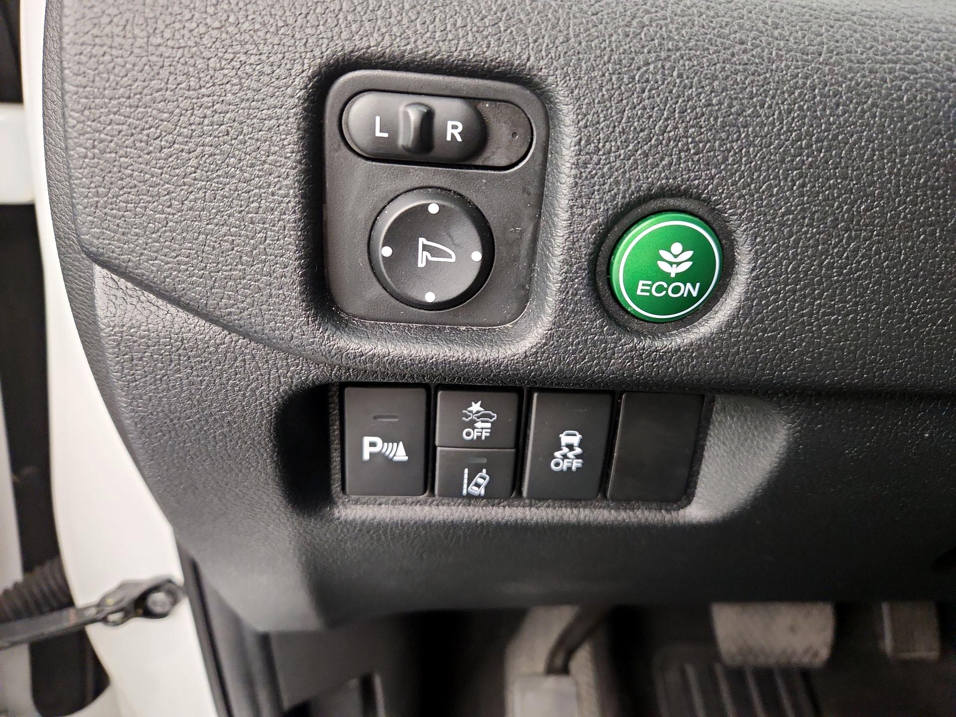 Thumbnail: 2020 Honda Pilot - 13