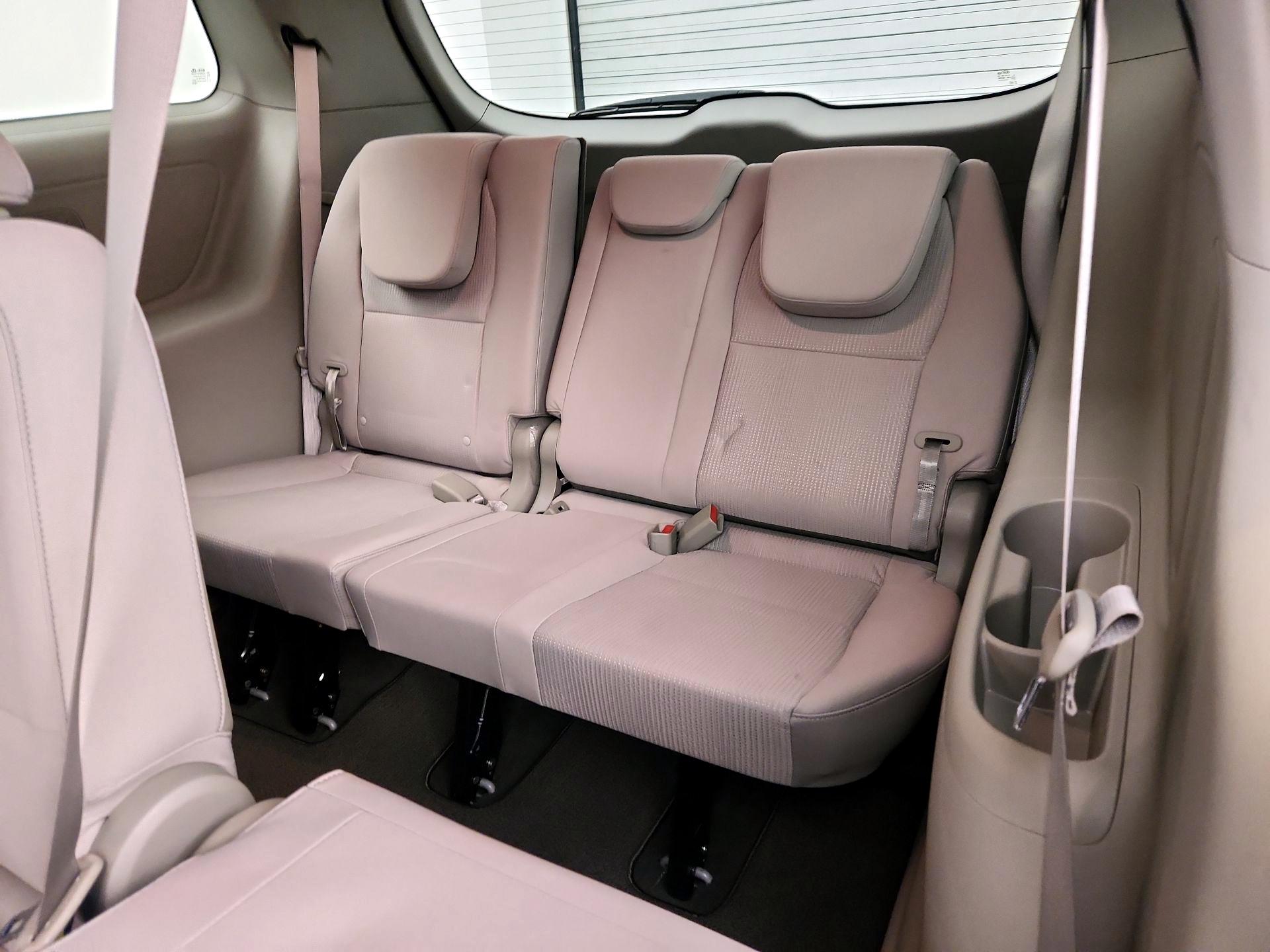 Thumbnail: 2019 Kia Sedona - 20