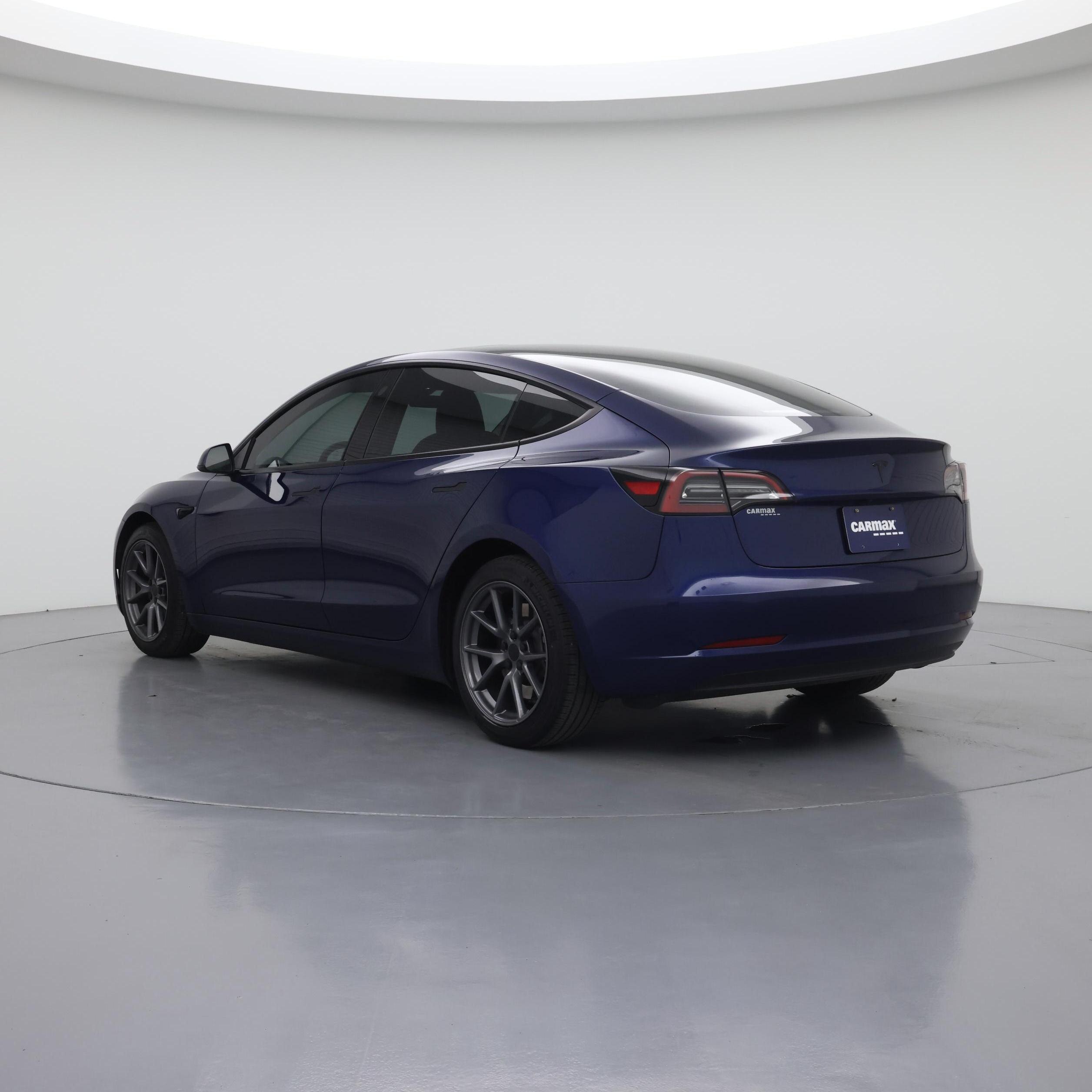 Thumbnail: 2023 Tesla Model 3 - 2