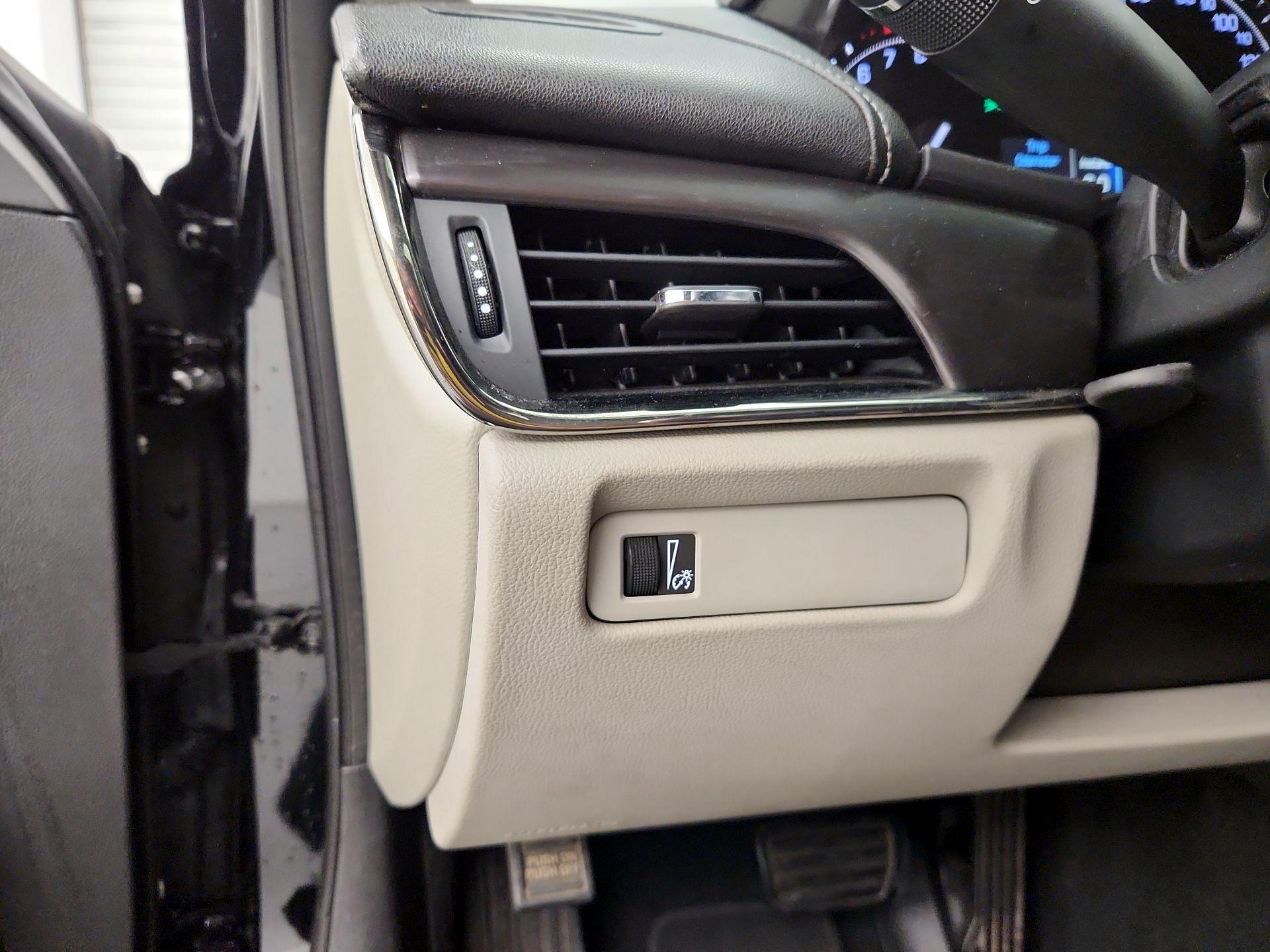 Thumbnail: 2017 Cadillac ATS - 13