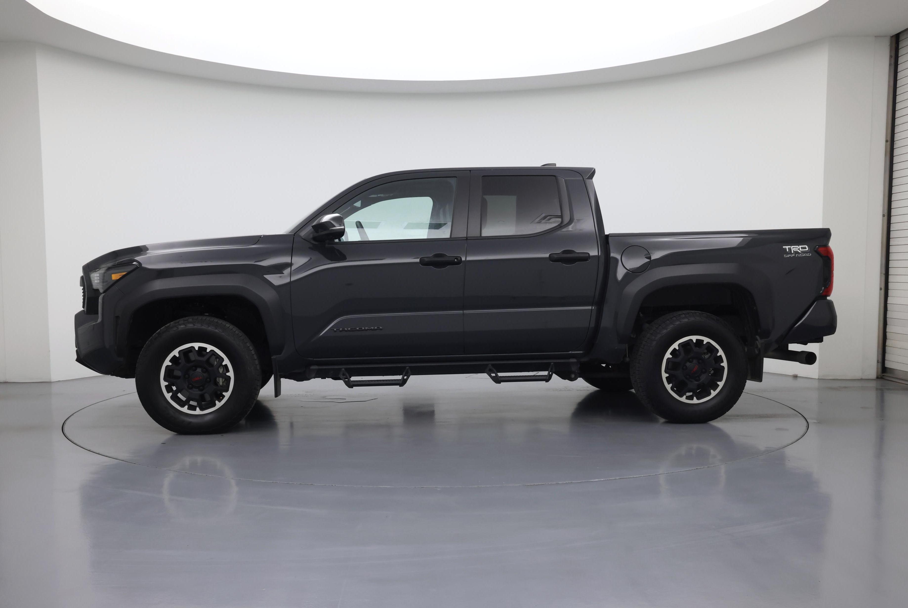 Thumbnail: 2024 Toyota Tacoma - 3