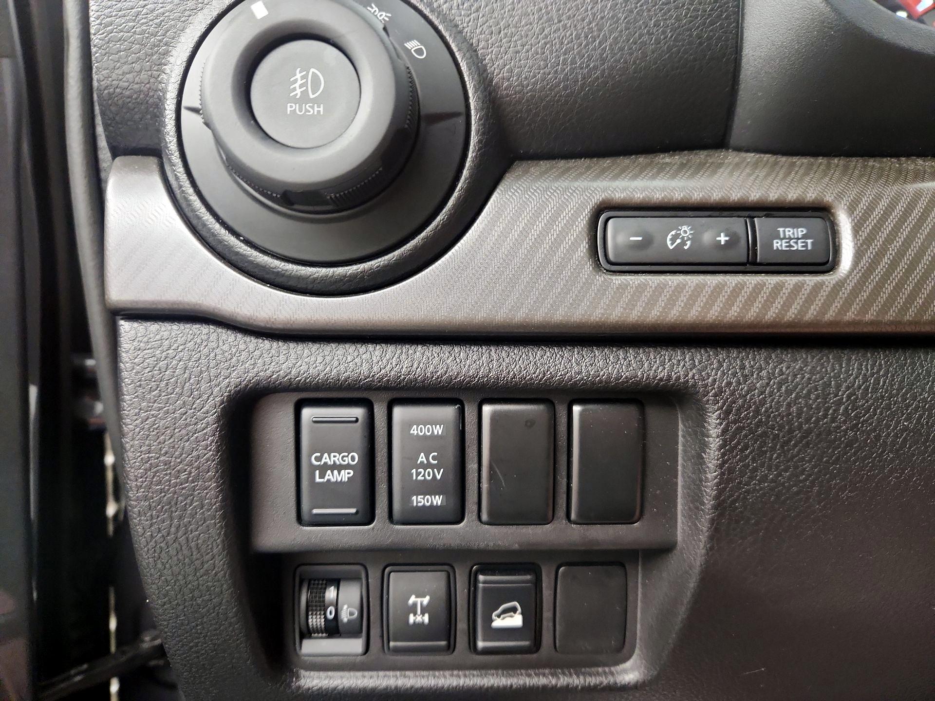 Thumbnail: 2023 Nissan Titan - 13