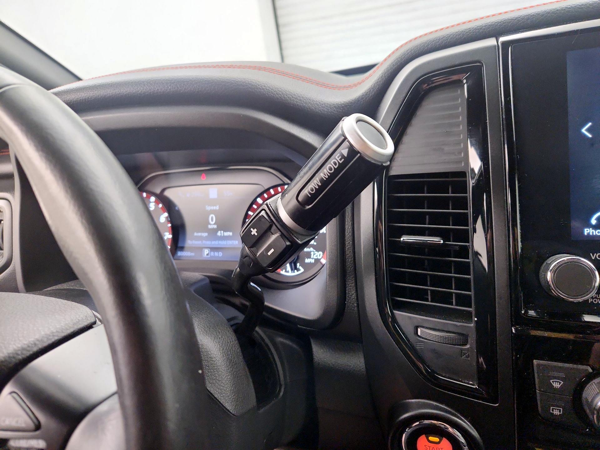 Thumbnail: 2023 Nissan Titan - 17