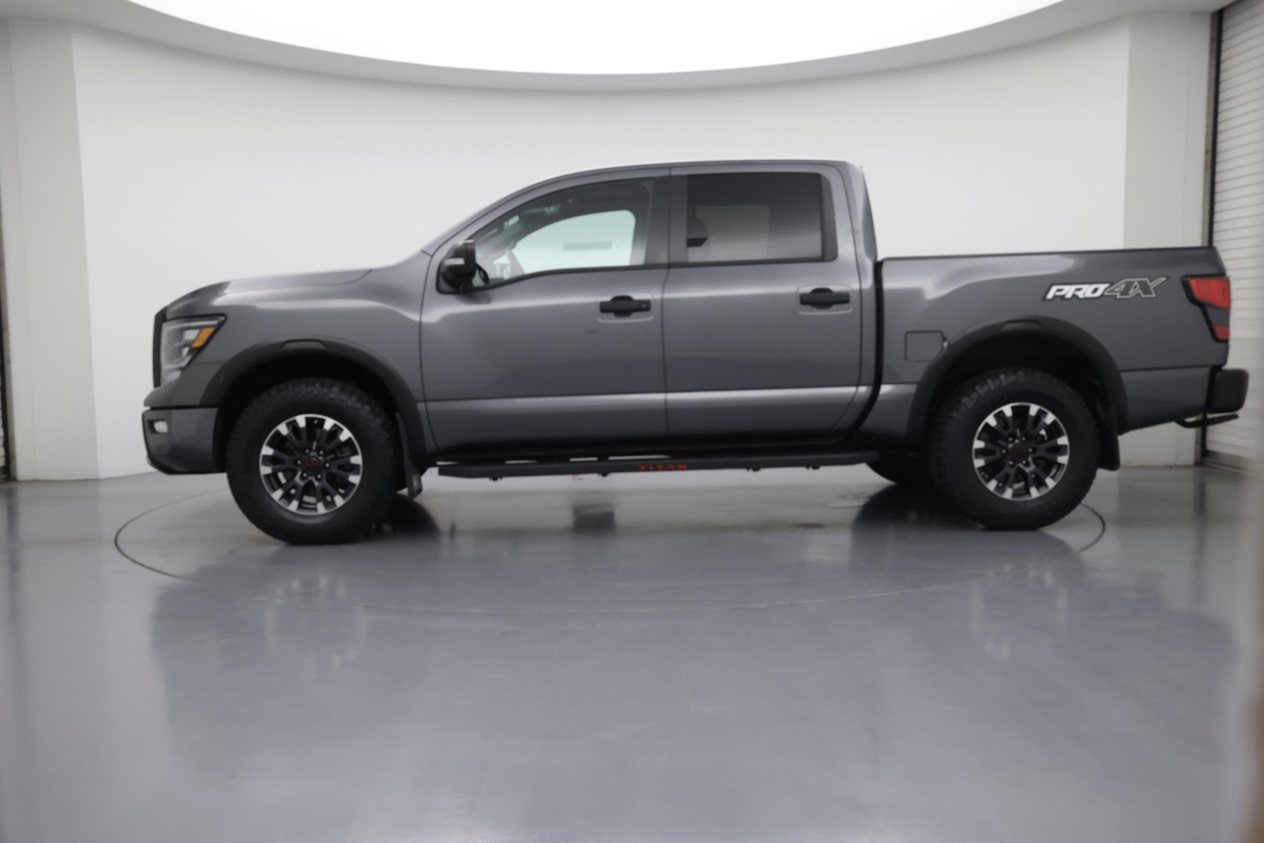 Thumbnail: 2023 Nissan Titan - 3