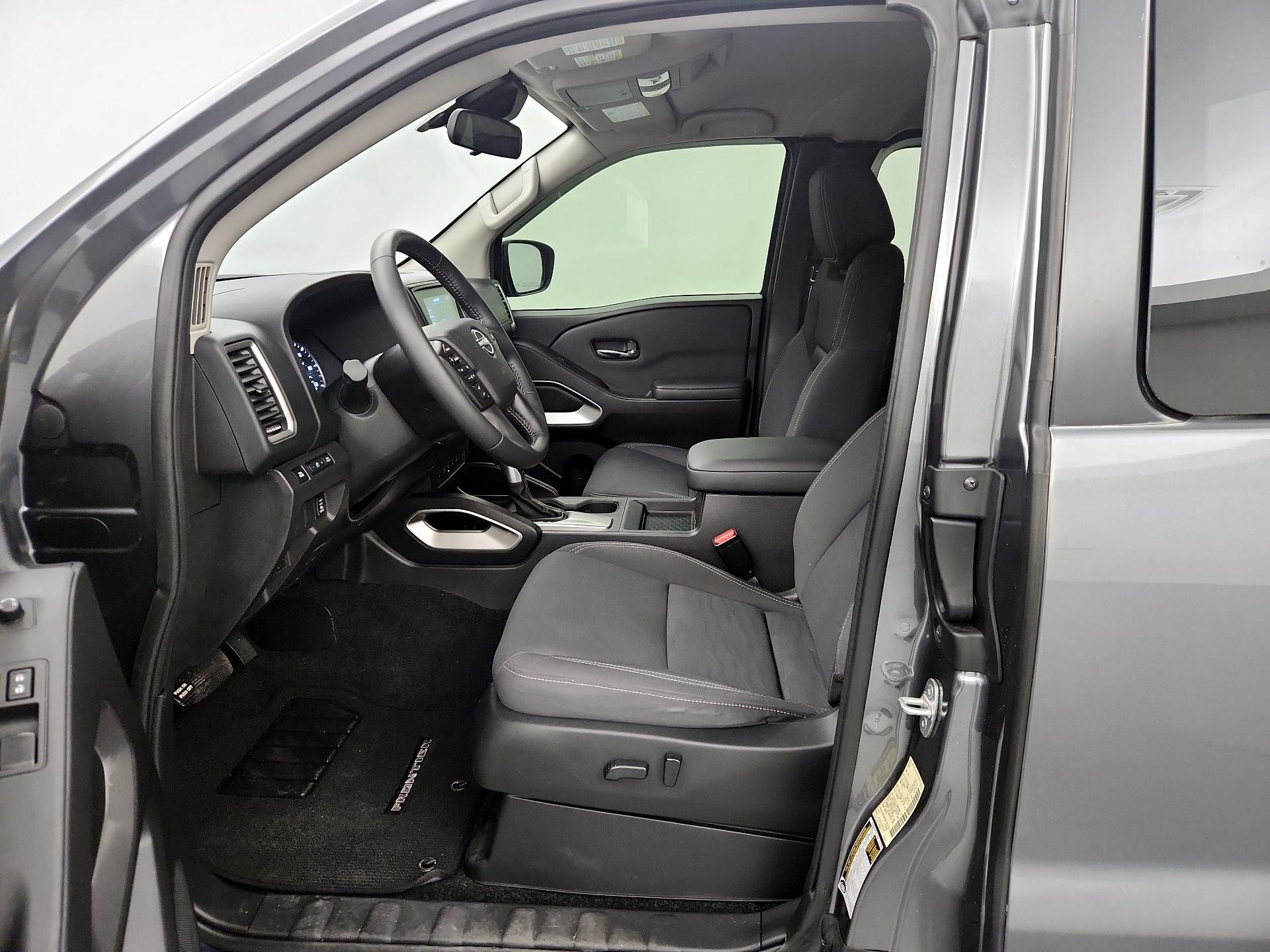 Thumbnail: 2022 Nissan Frontier - 11