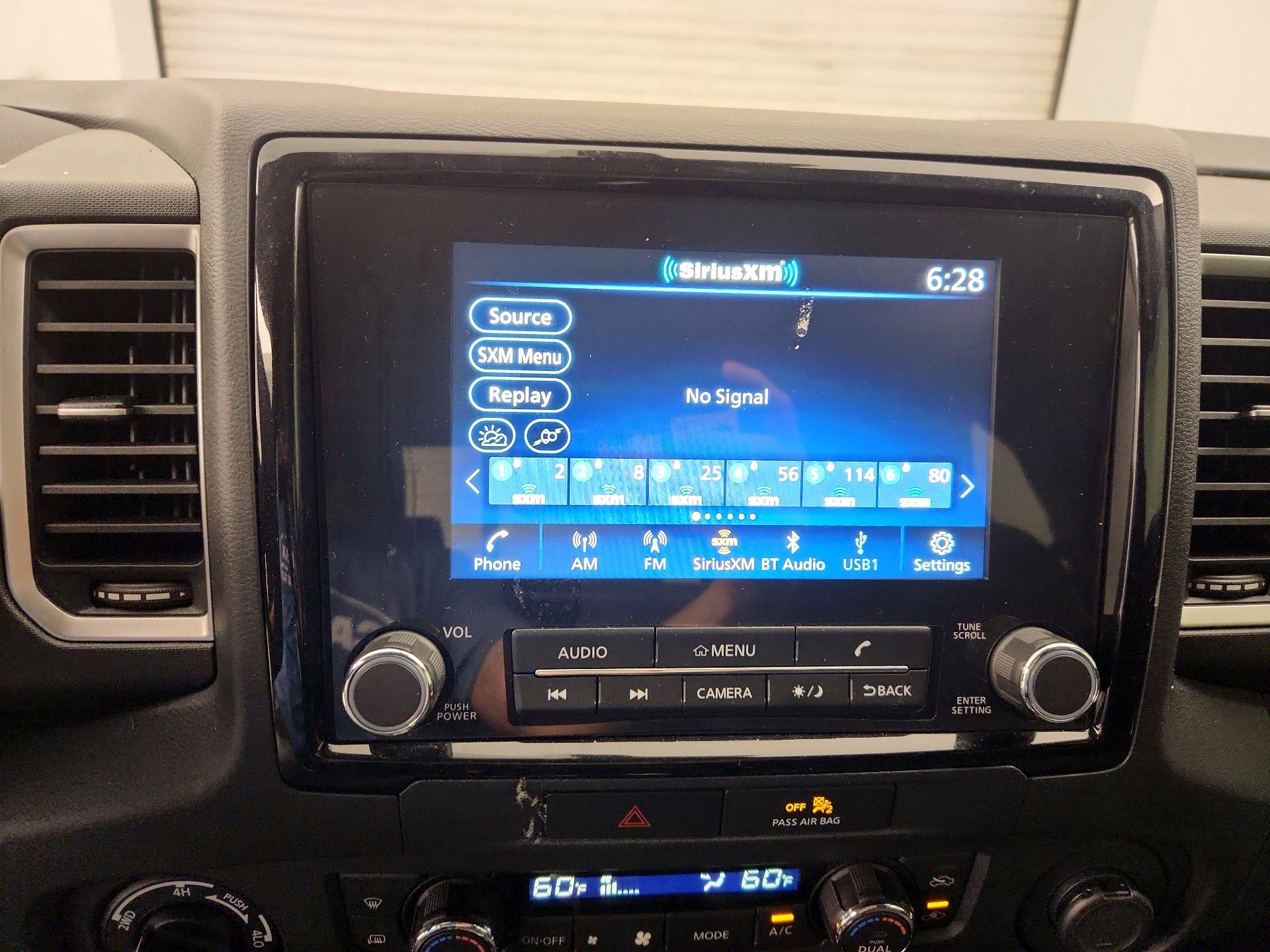 Thumbnail: 2022 Nissan Frontier - 15