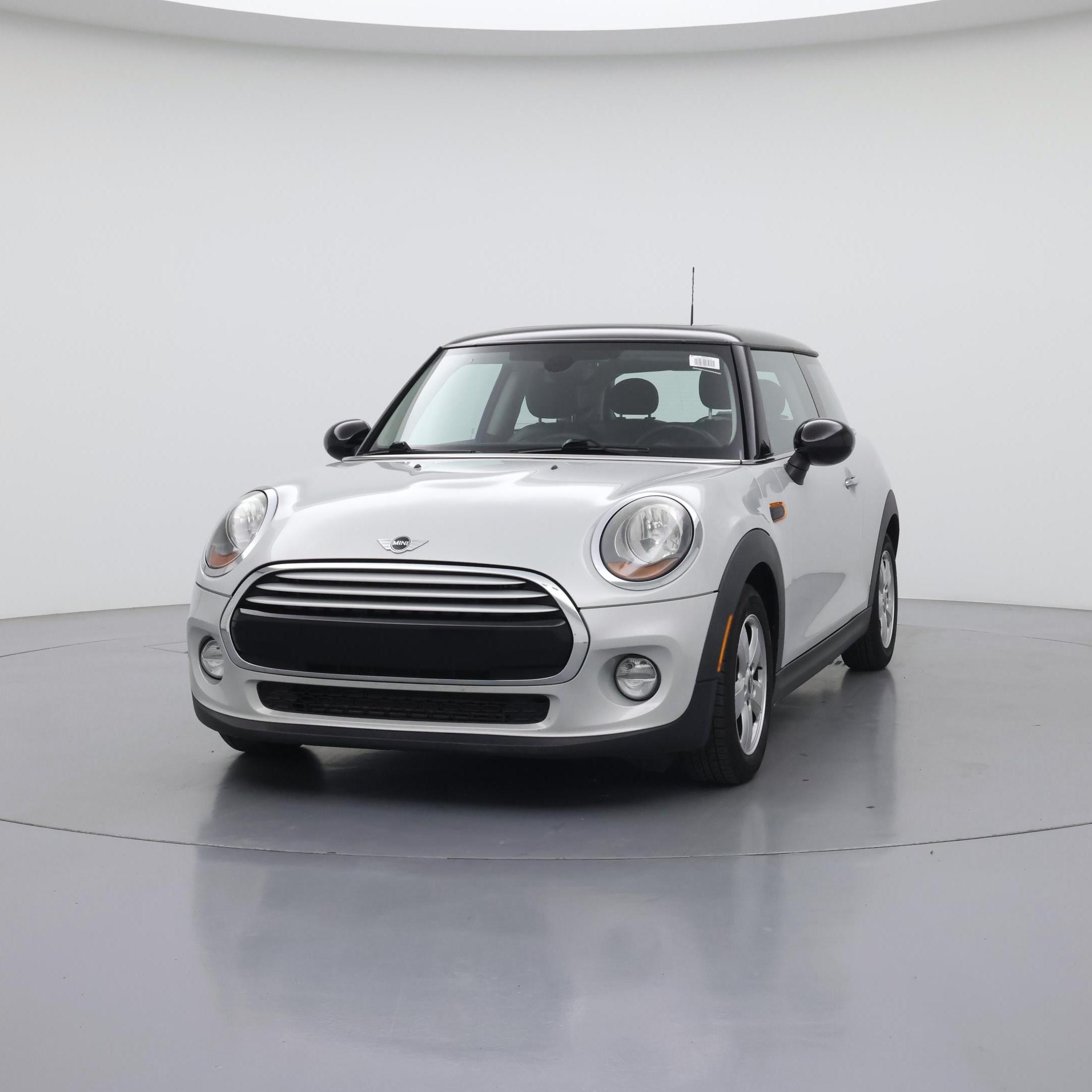 Thumbnail: 2015 MINI Cooper Hardtop - 4