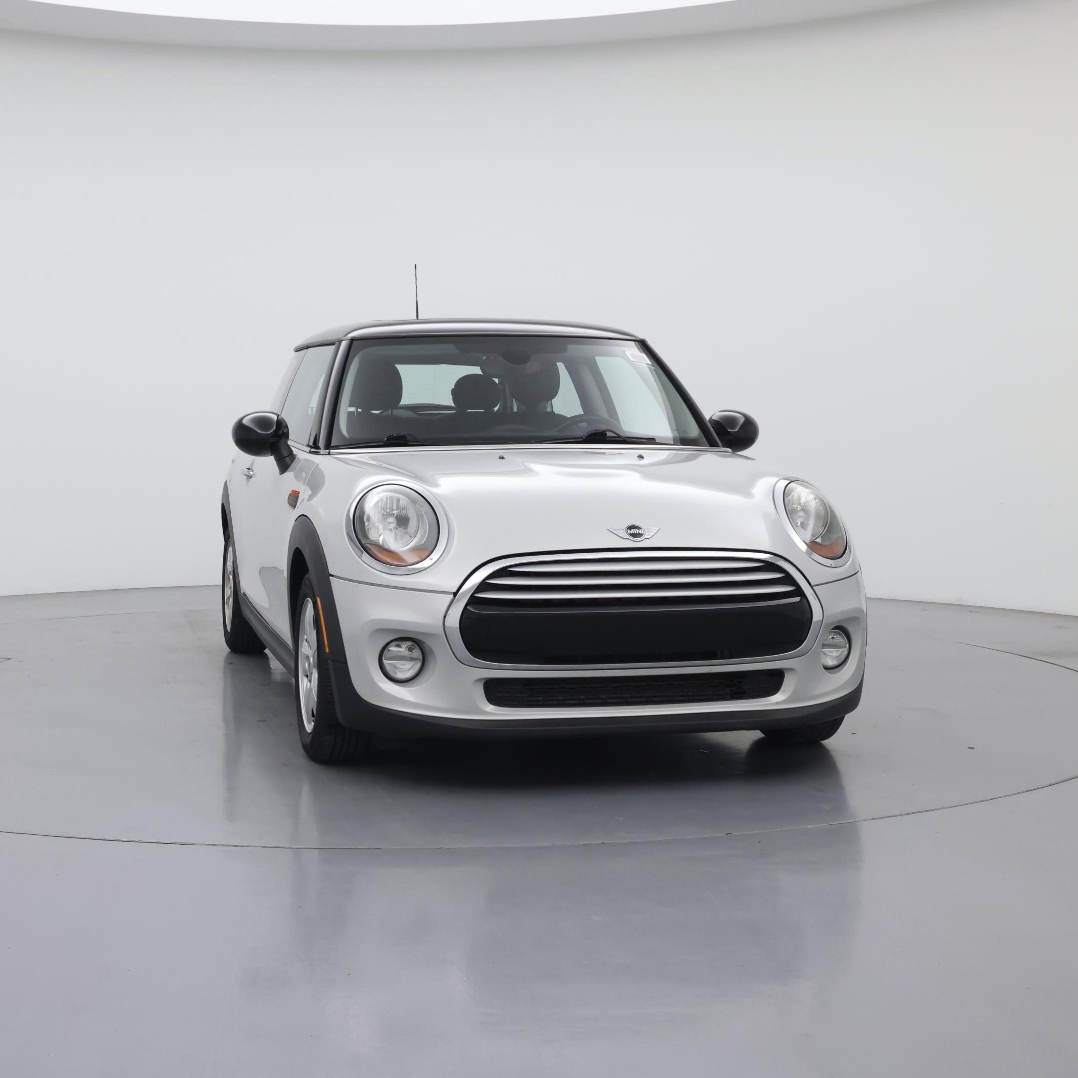 Thumbnail: 2015 MINI Cooper Hardtop - 5