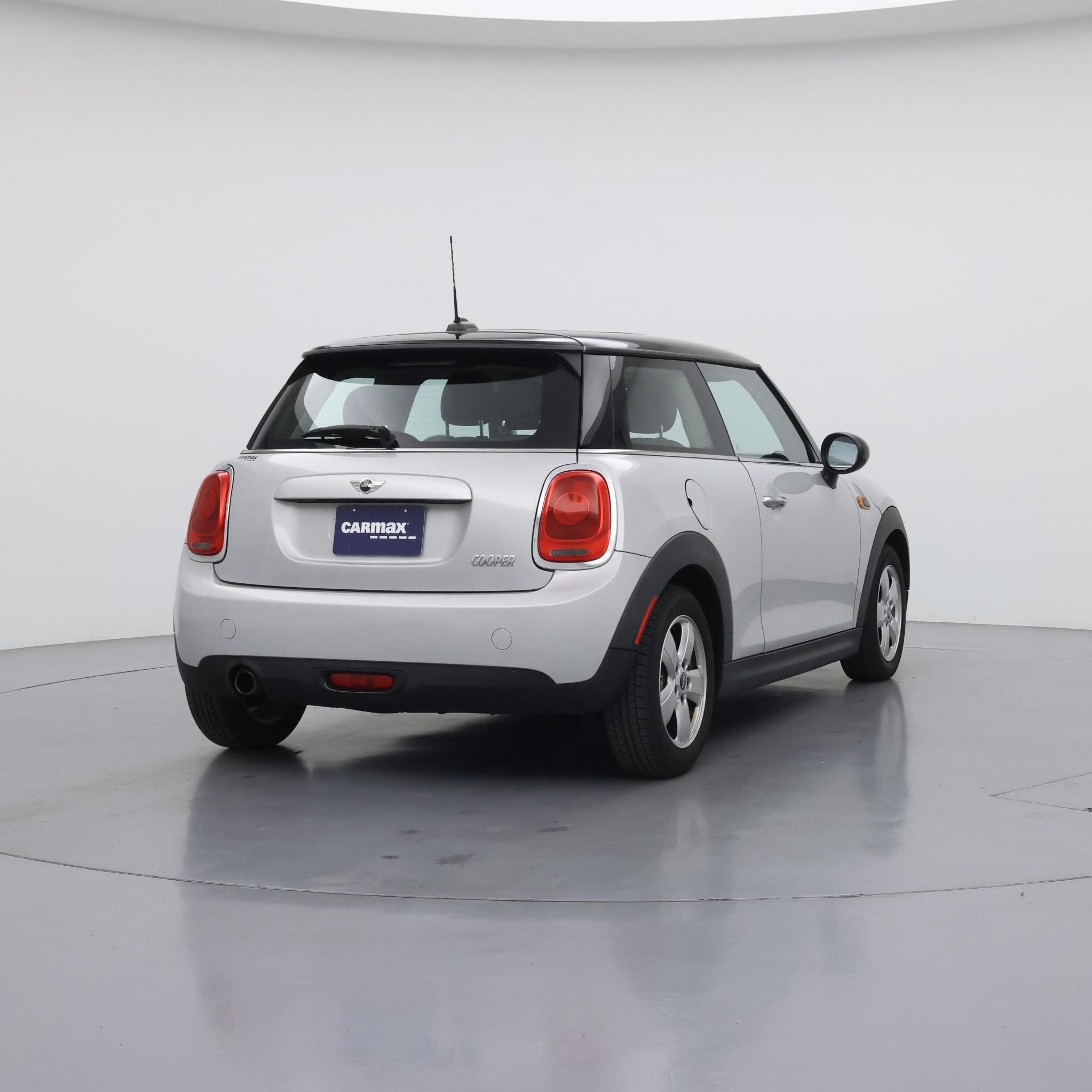 Thumbnail: 2015 MINI Cooper Hardtop - 8