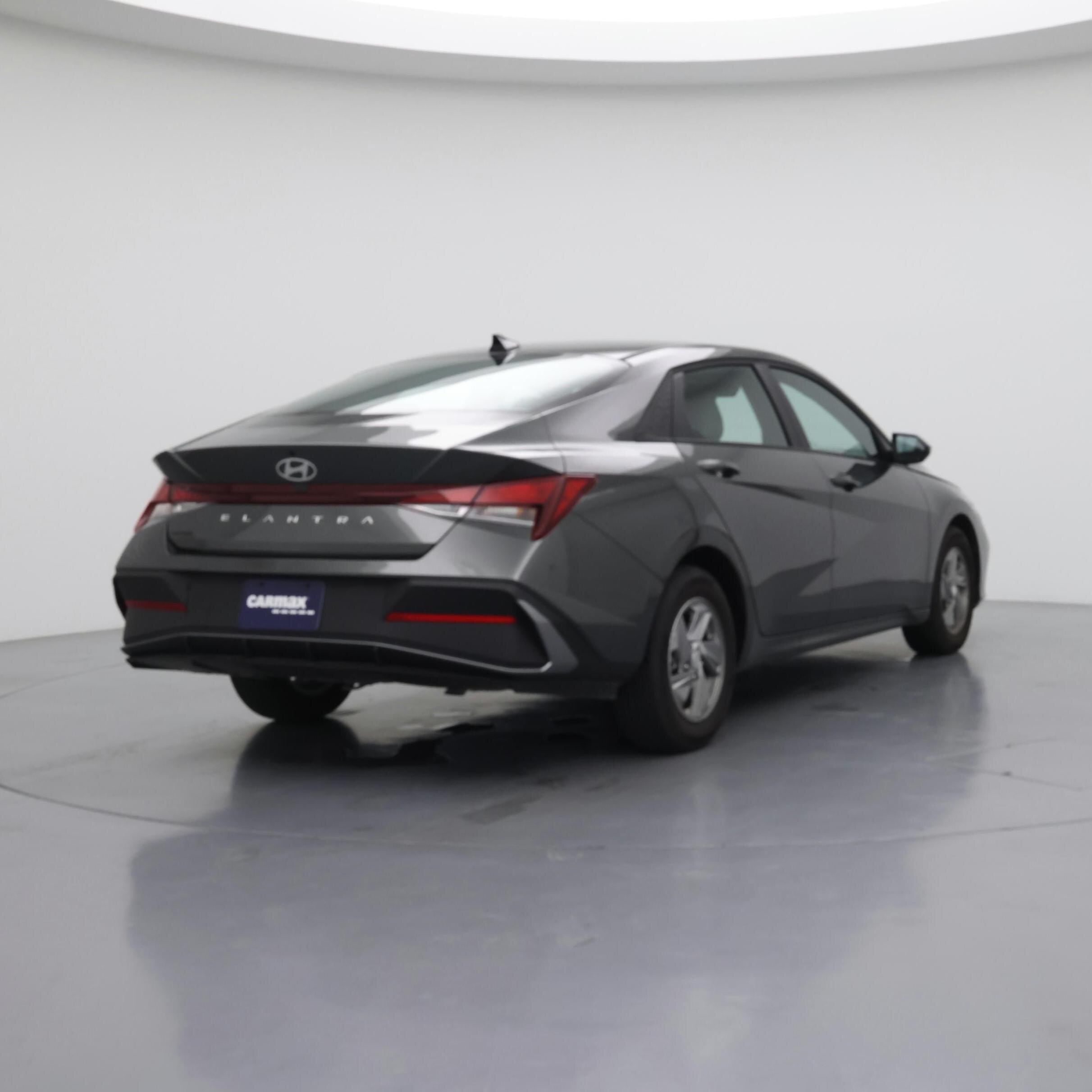 Thumbnail: 2025 Hyundai Elantra - 8