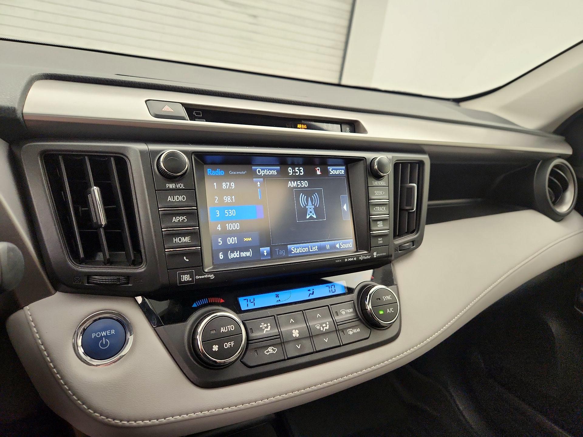 Thumbnail: 2017 Toyota RAV4 - 15