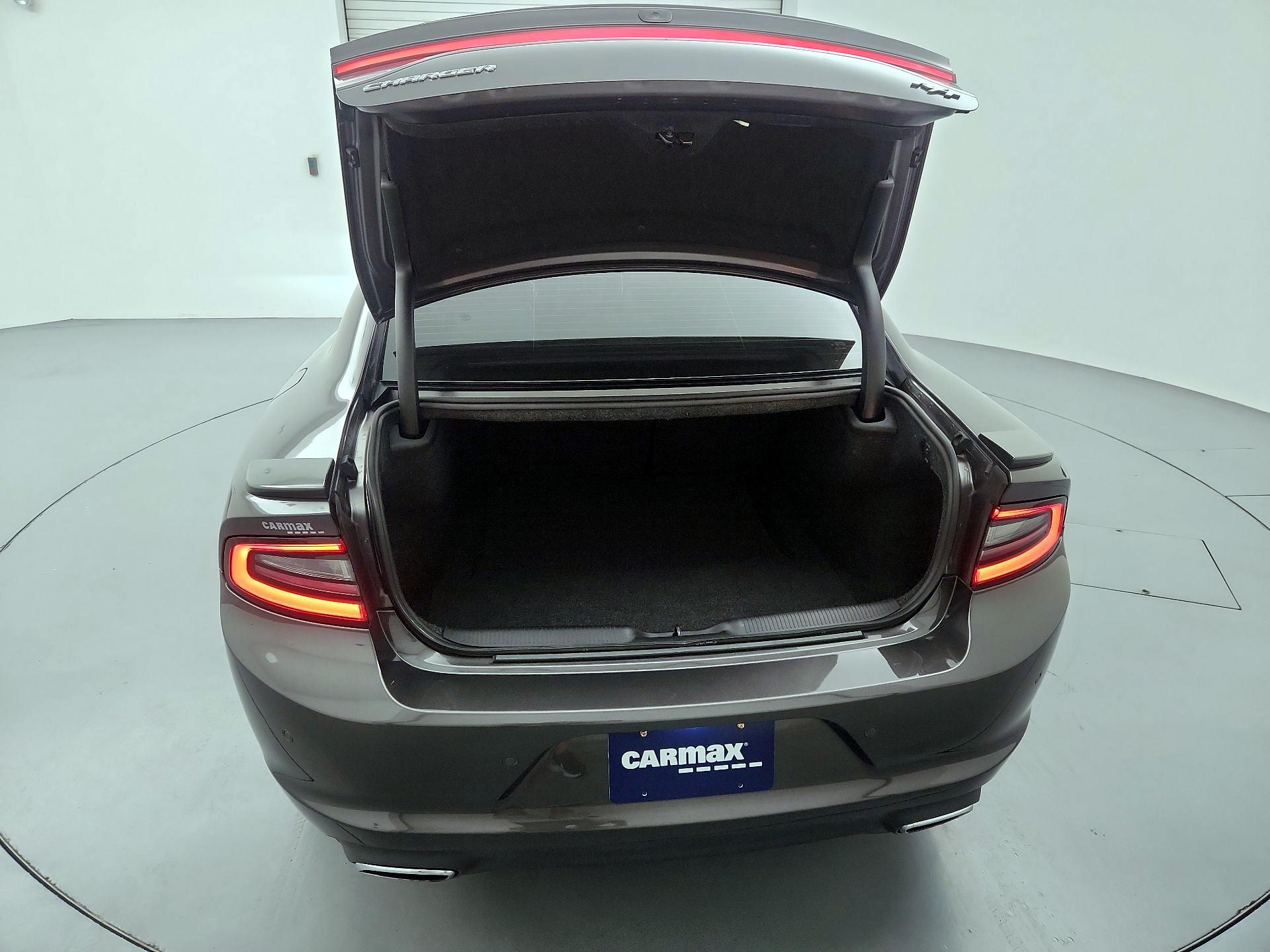 Thumbnail: 2016 Dodge Charger - 20