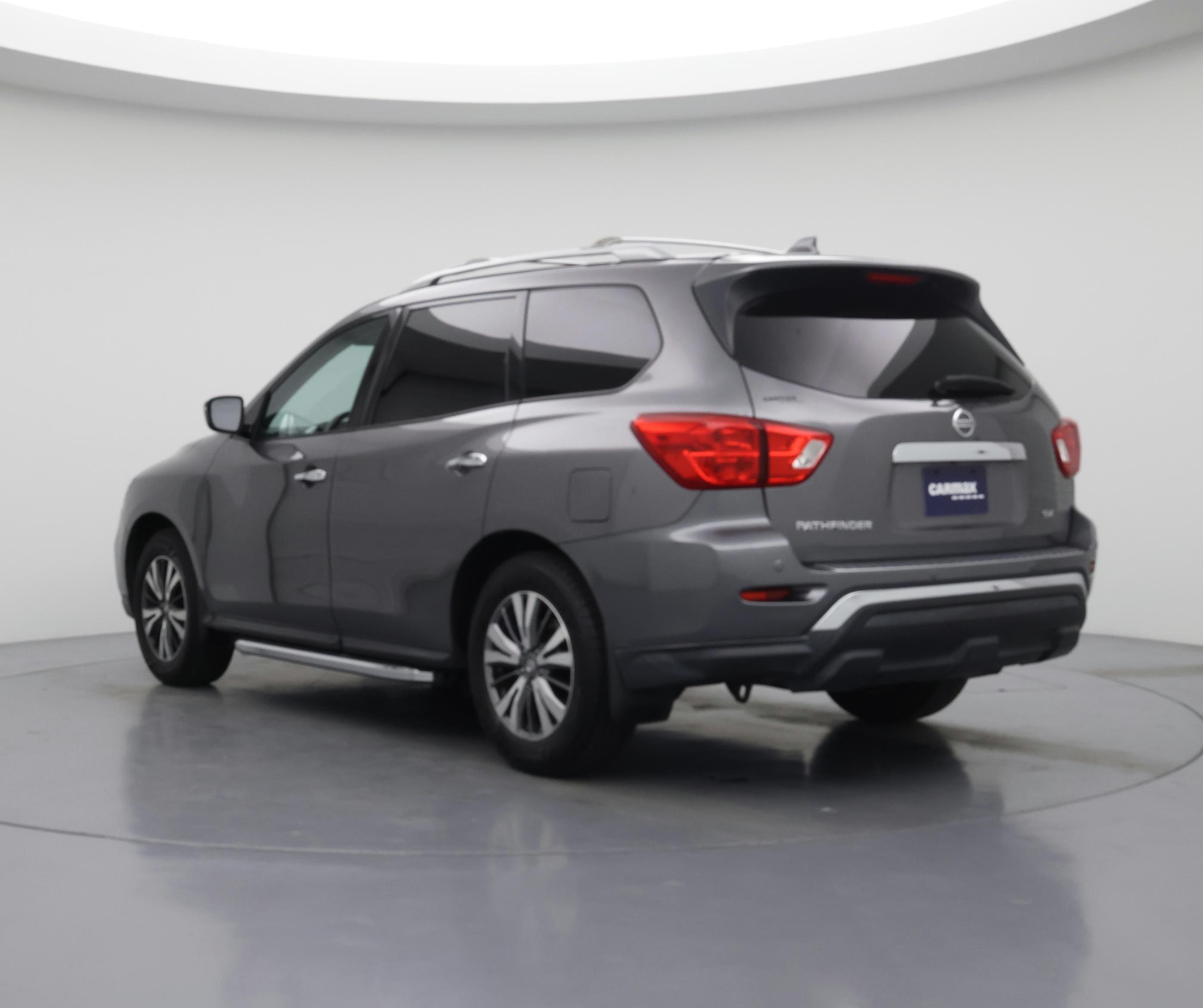 Thumbnail: 2019 Nissan Pathfinder - 2
