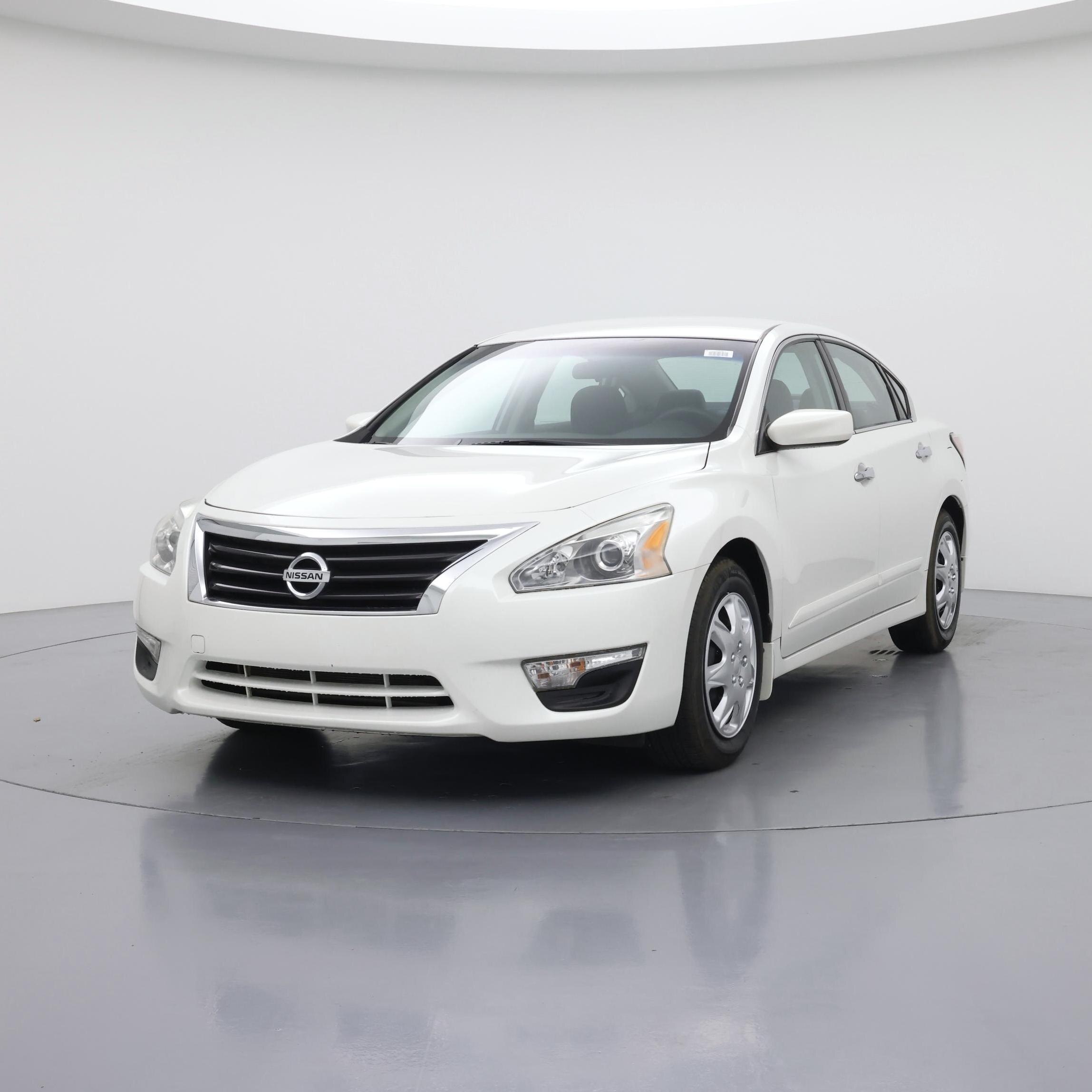 Thumbnail: 2014 Nissan Altima - 4