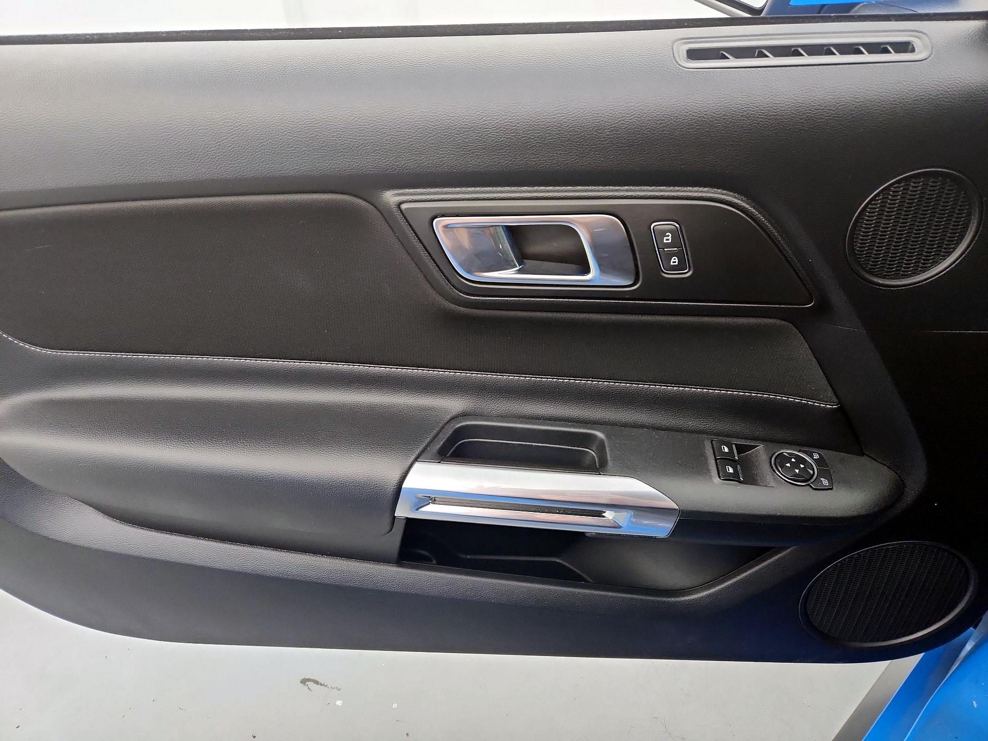 Thumbnail: 2022 Ford Mustang - 12