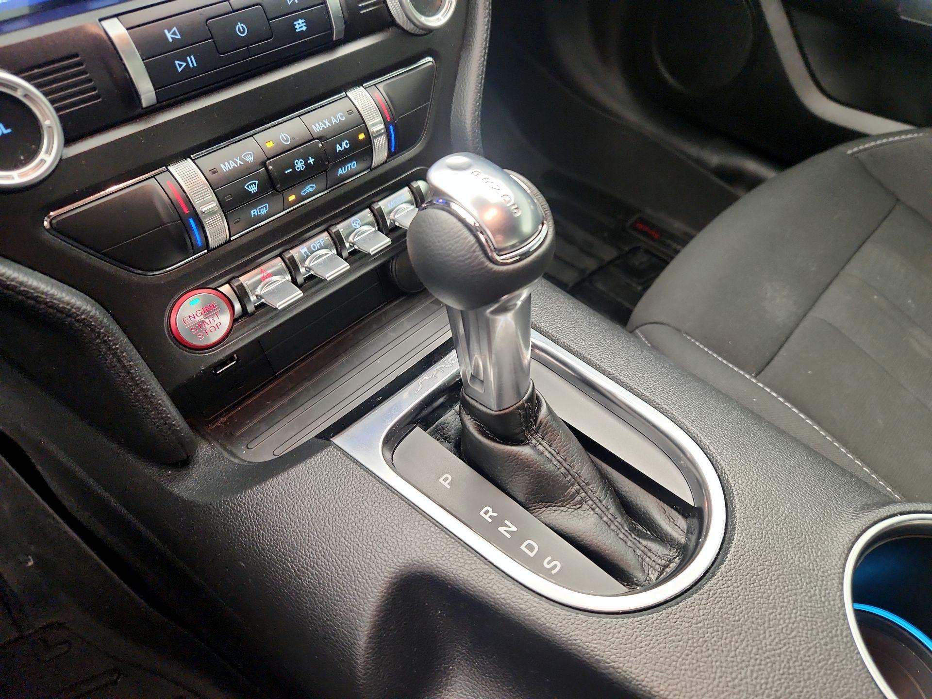 Thumbnail: 2022 Ford Mustang - 17