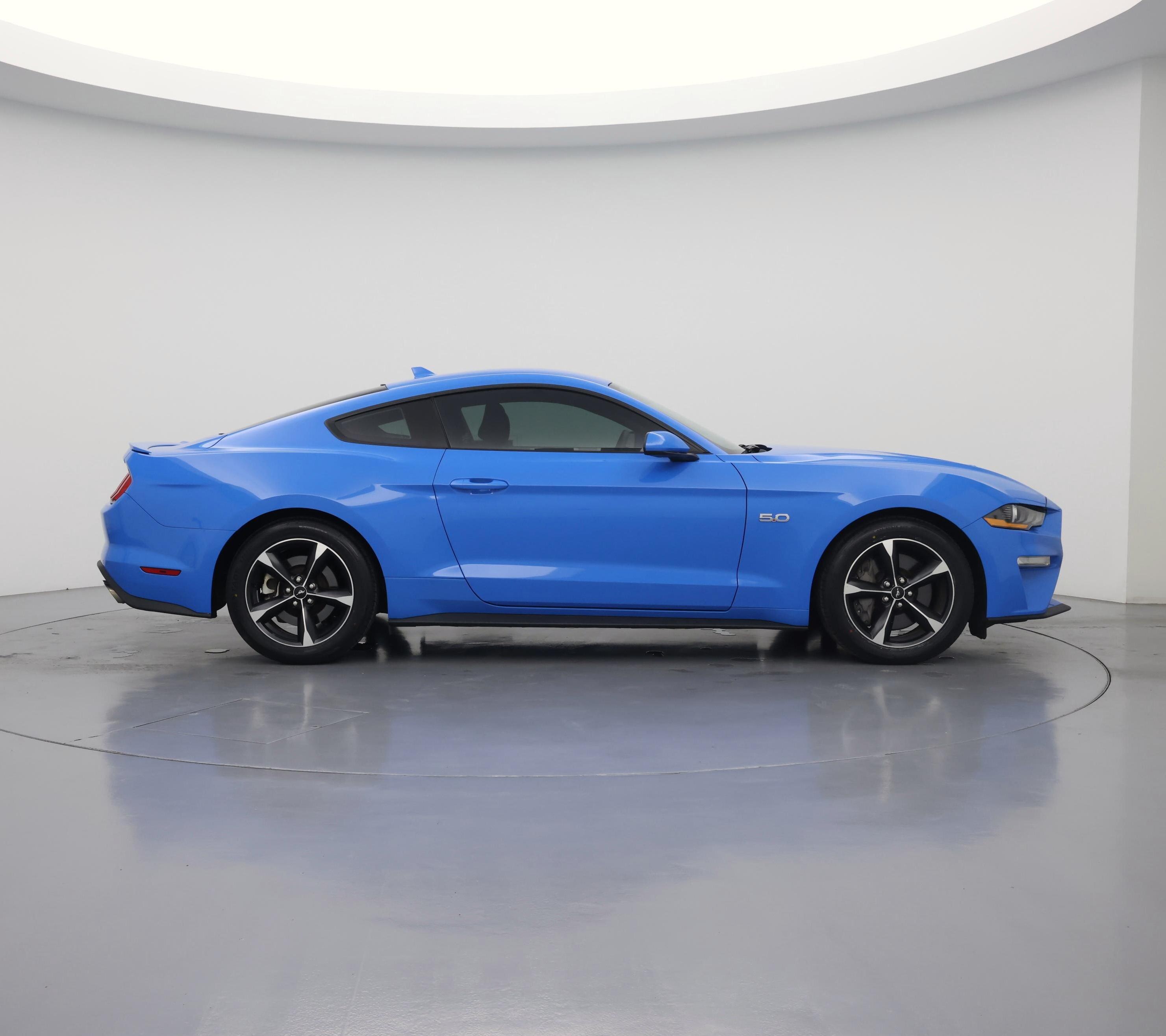 Thumbnail: 2022 Ford Mustang - 7