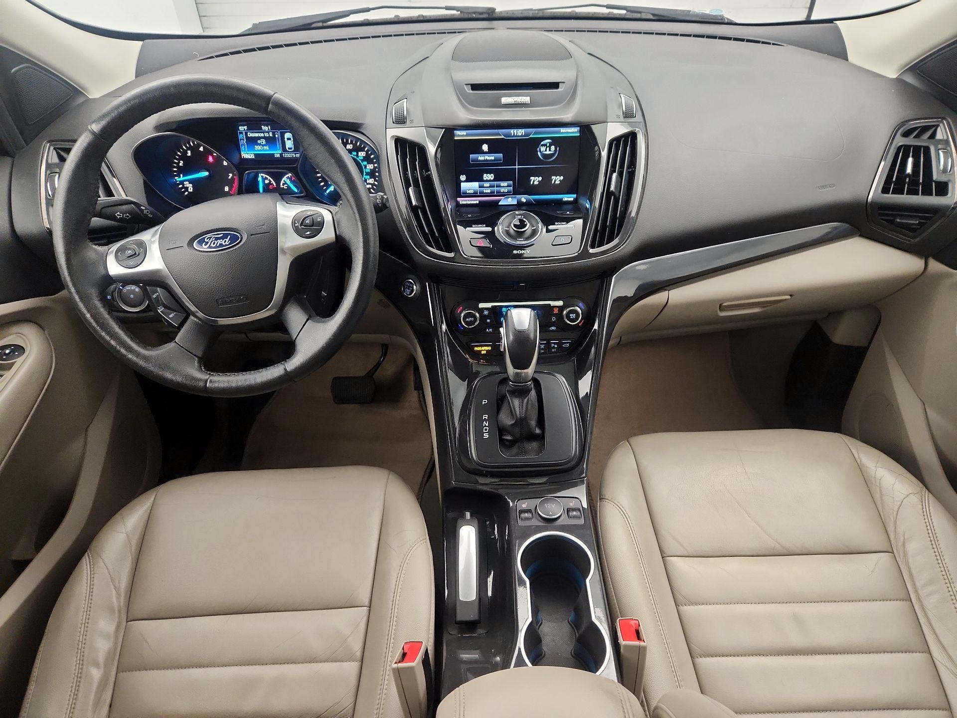 Thumbnail: 2015 Ford Escape - 9